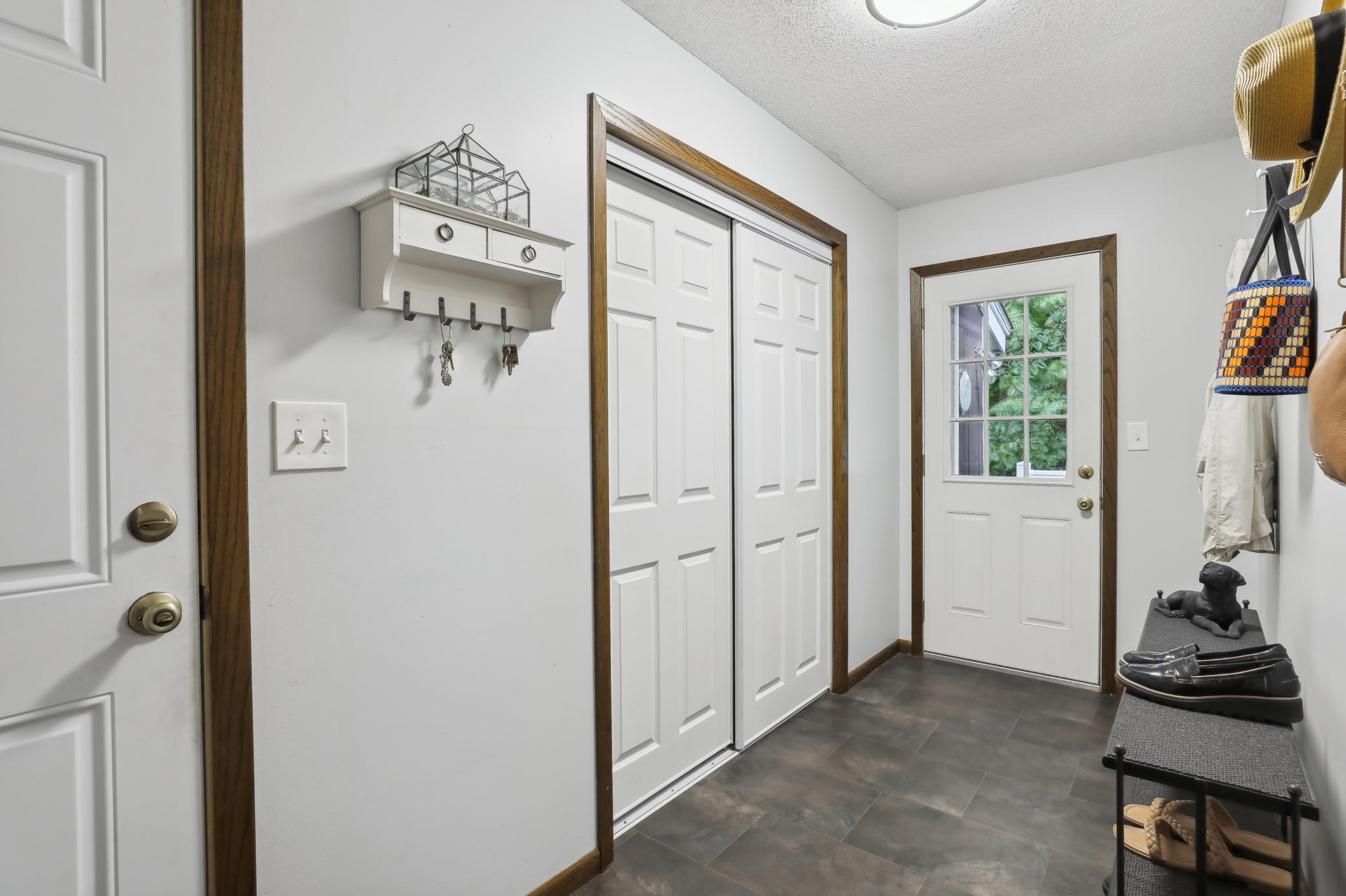 545 D Chene Circle