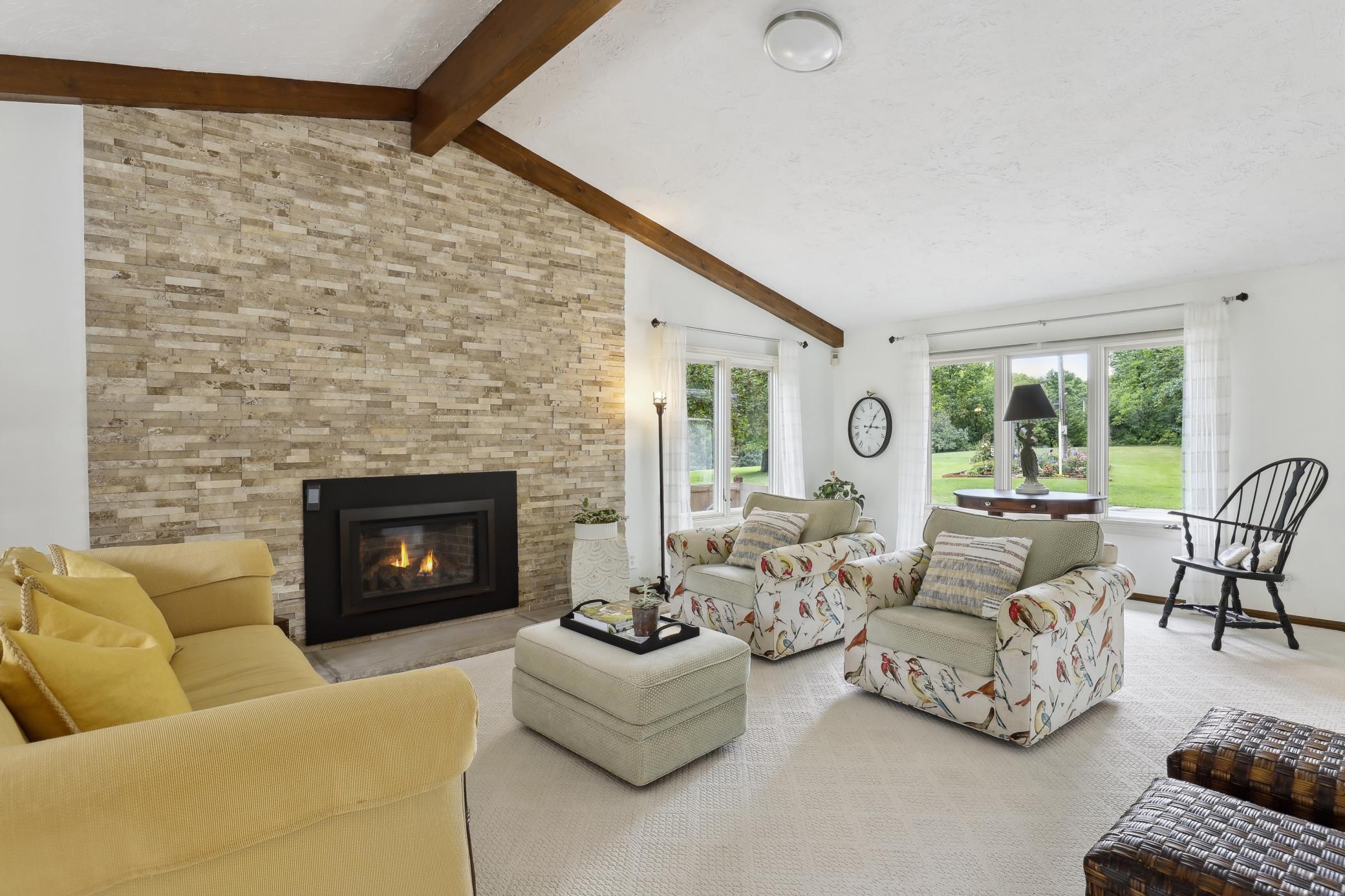 545 D Chene Circle
