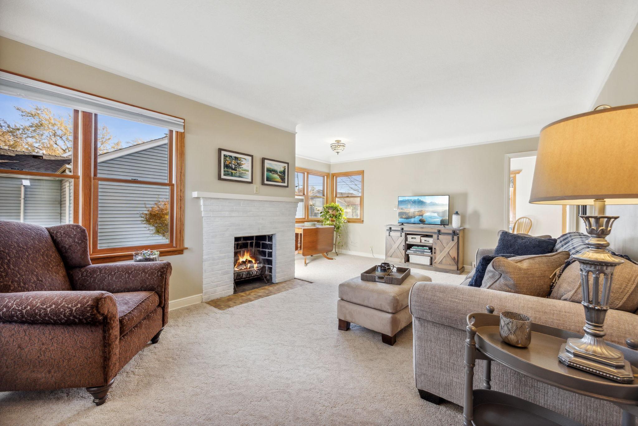 3274 Library Lane