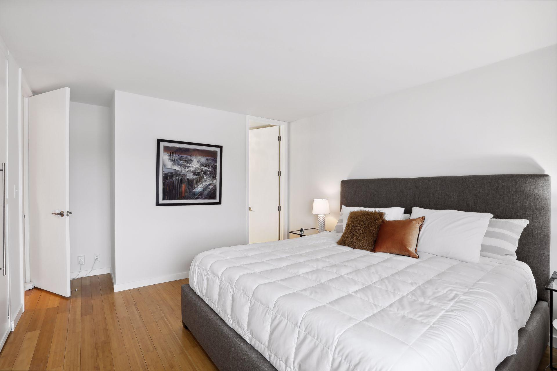 19 S 1st Street Unit: B1402