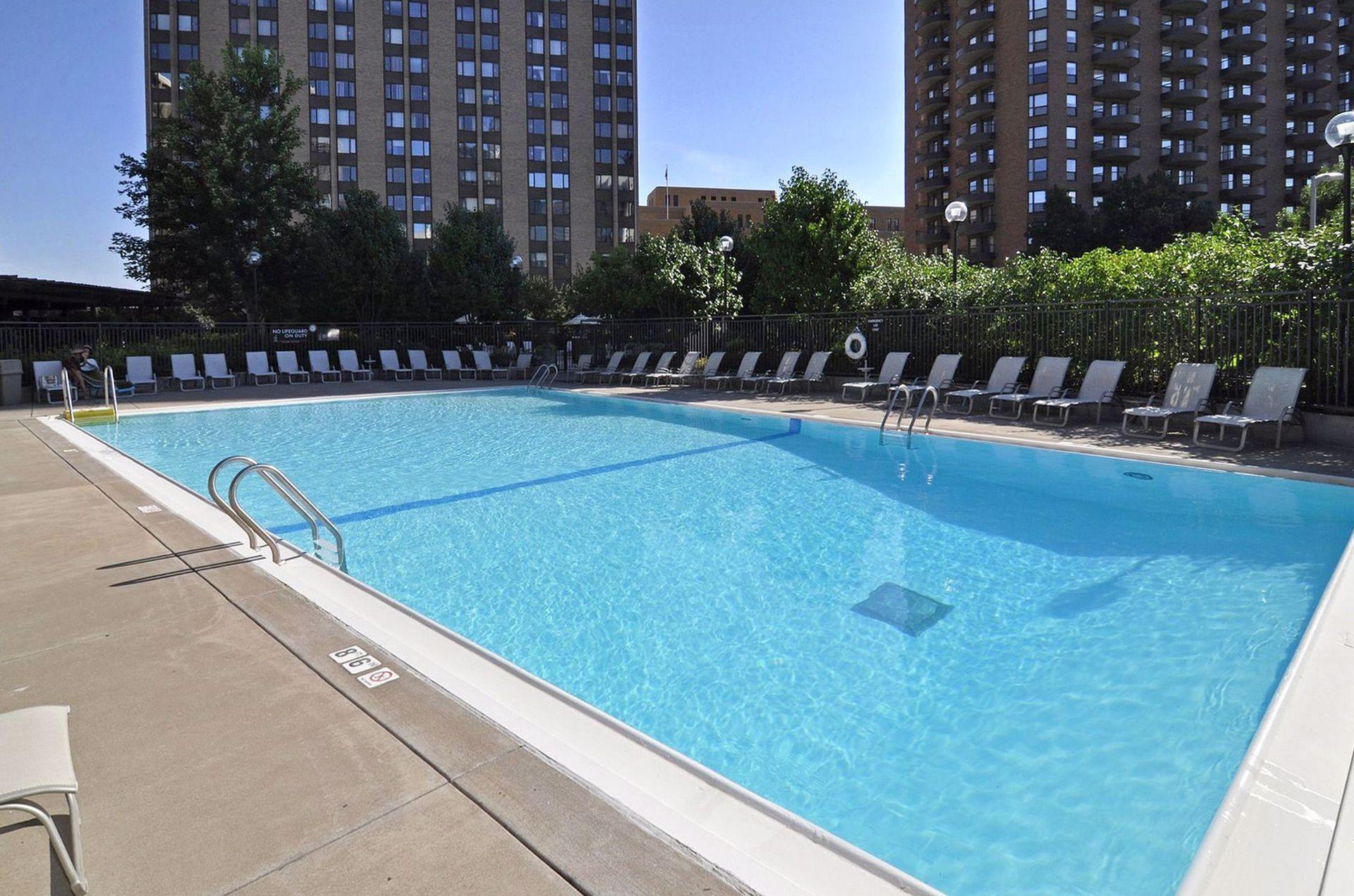 19 S 1st Street Unit: B1402