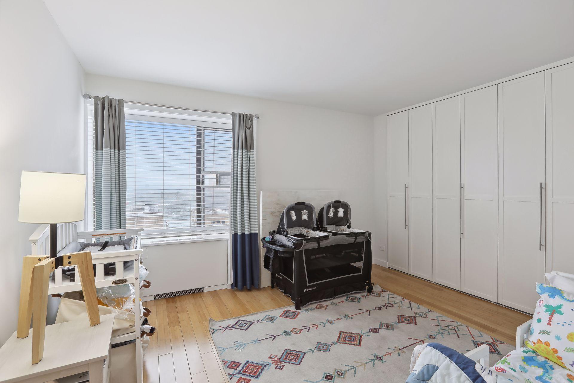 19 S 1st Street Unit: B1402