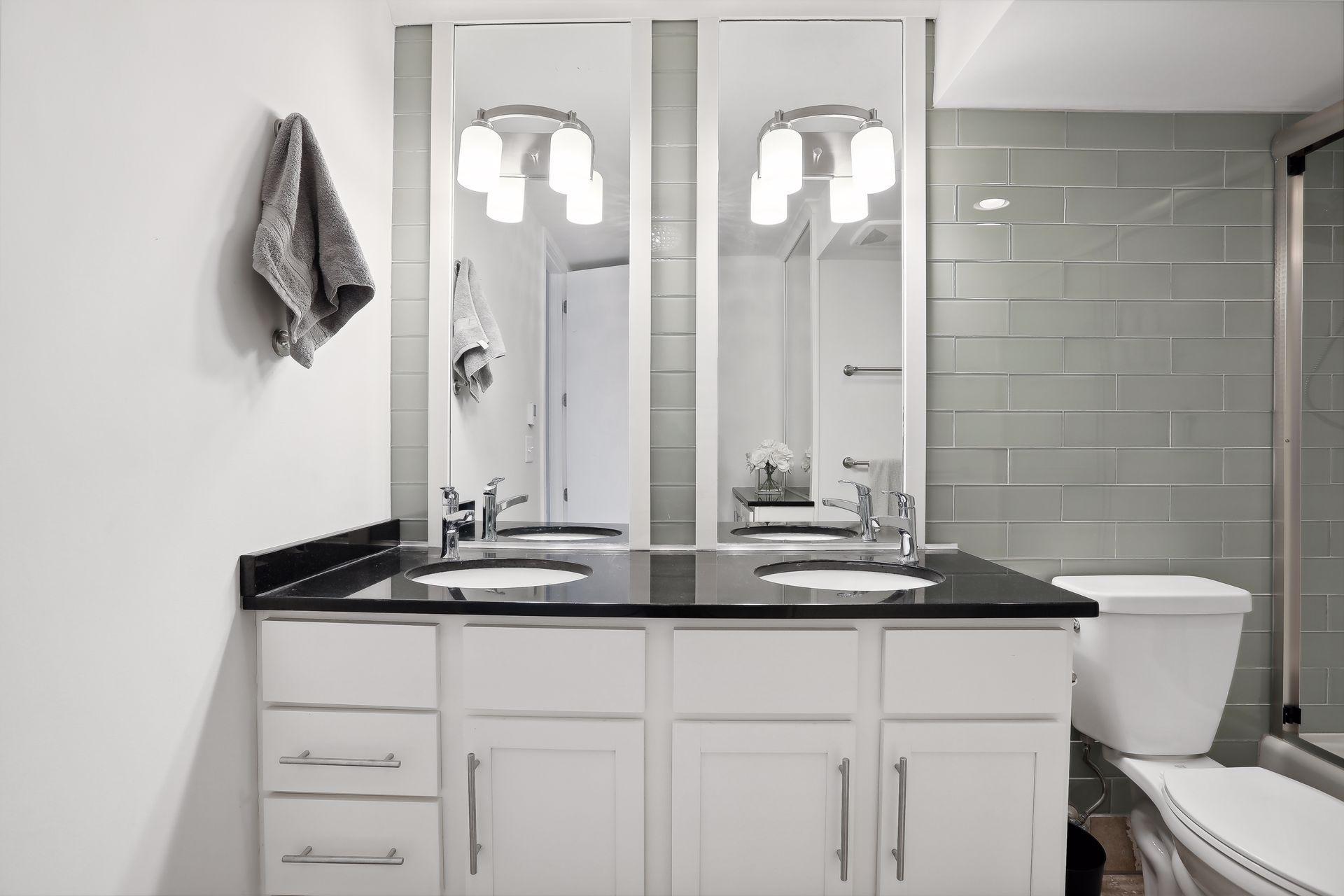 19 S 1st Street Unit: B1402