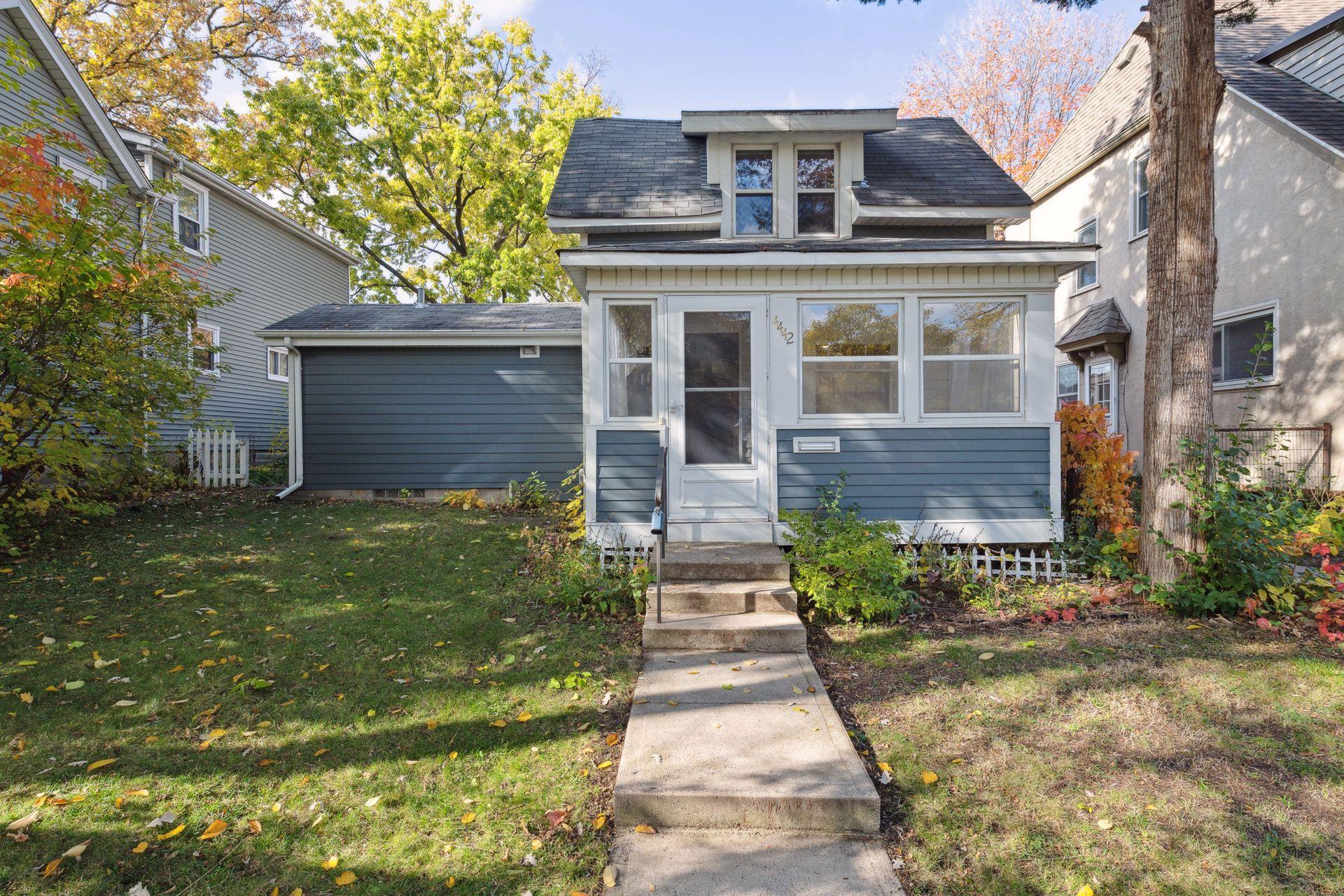 4442 Wentworth Avenue