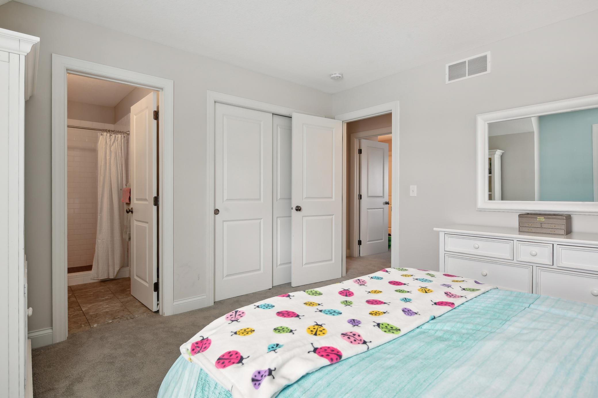 16000 55th Avenue N