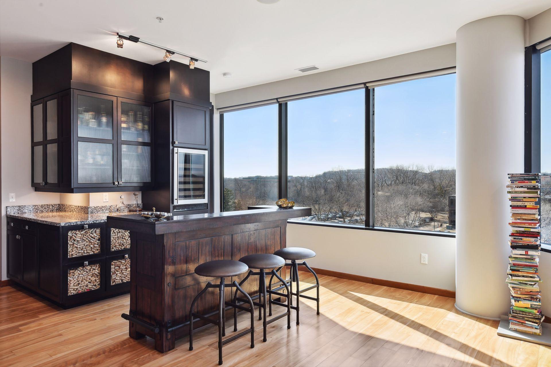 5601 Smetana Drive Unit: 504
