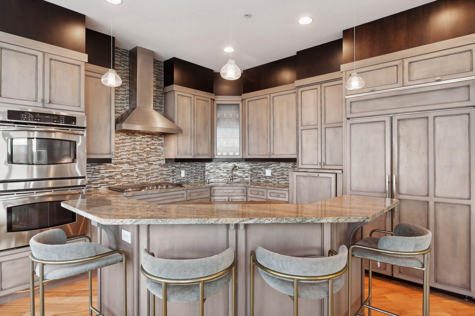 5601 Smetana Drive Unit: 504