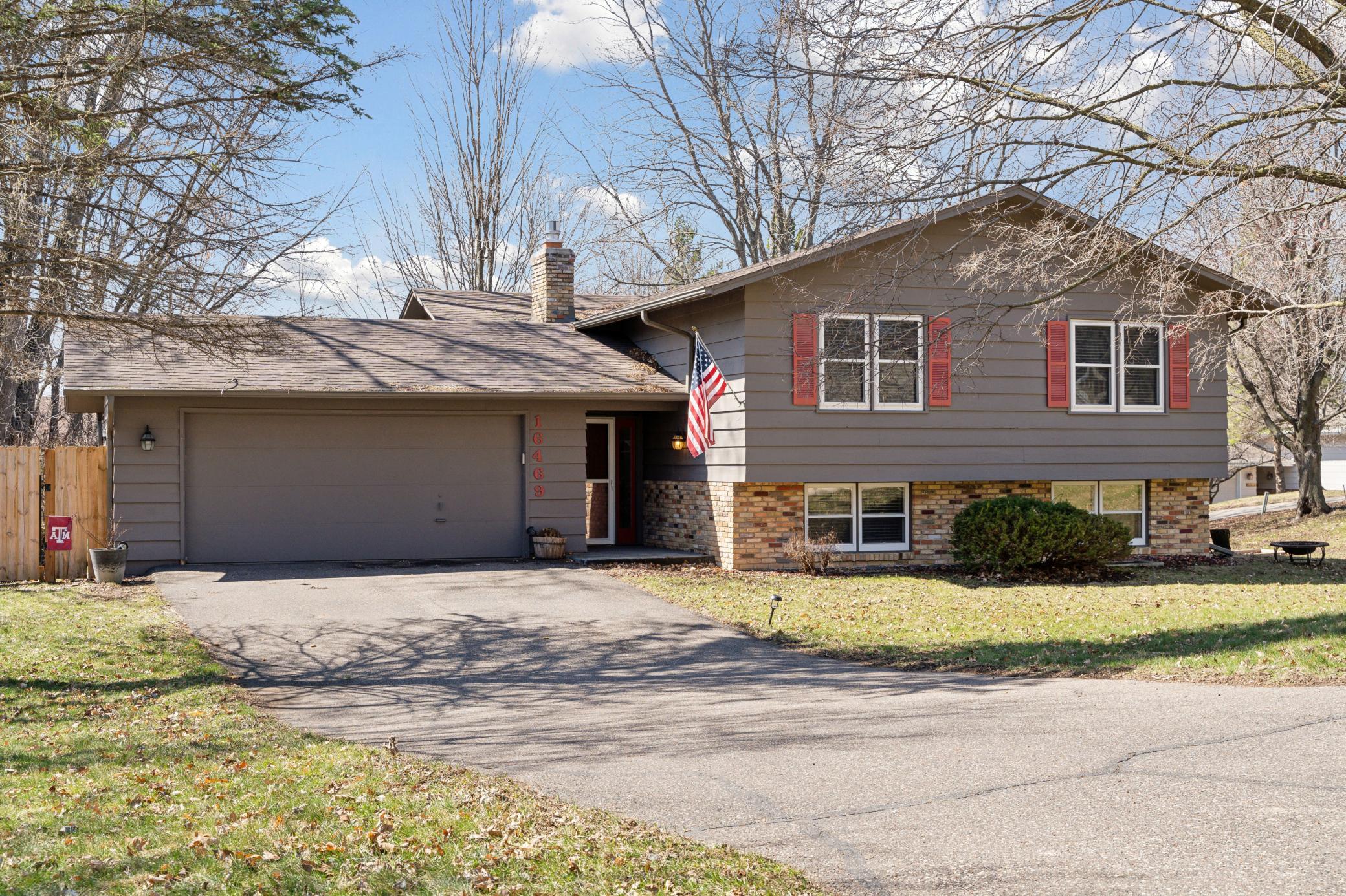 16469 Baywood Lane