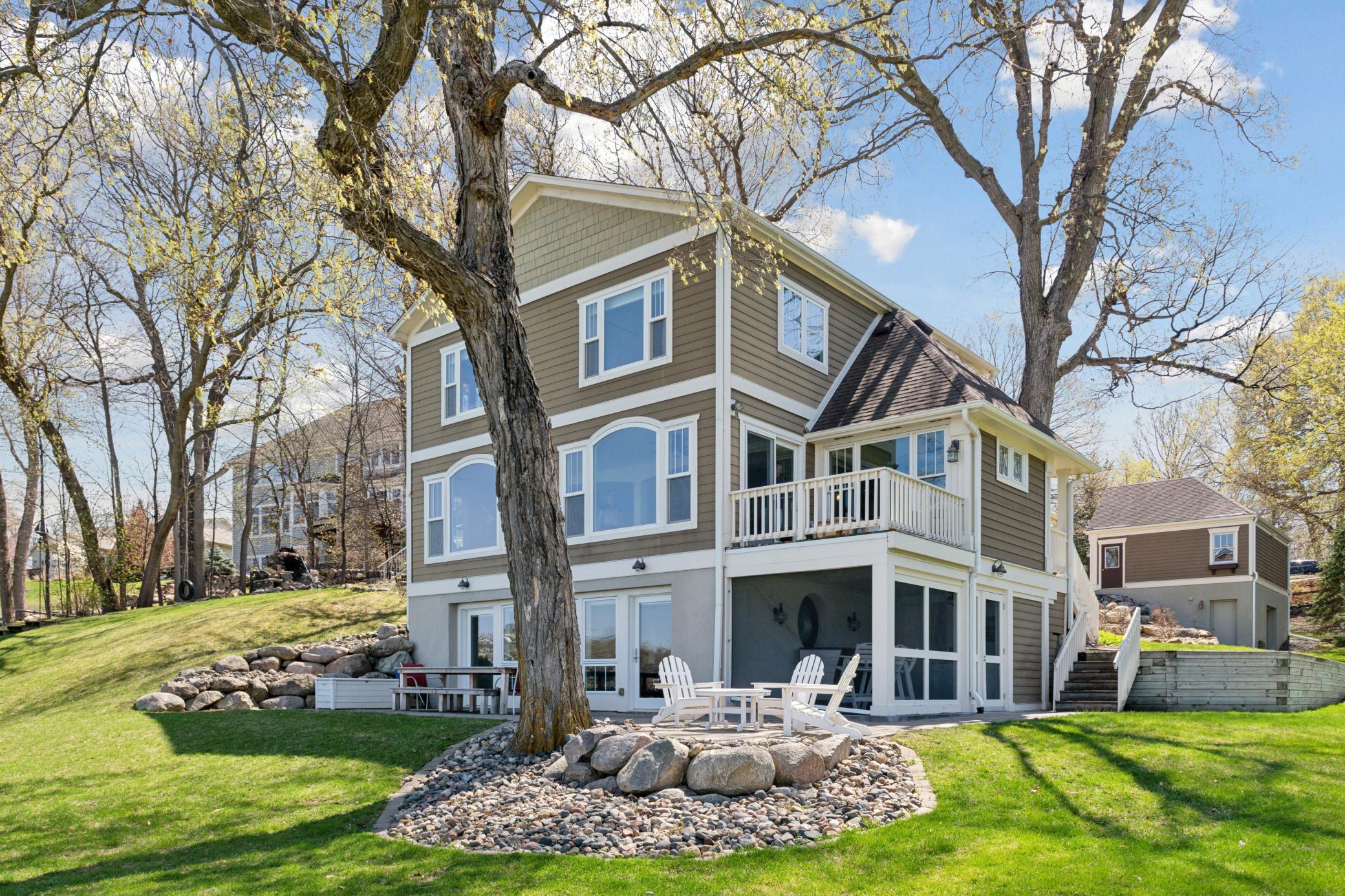 1453 Park Drive