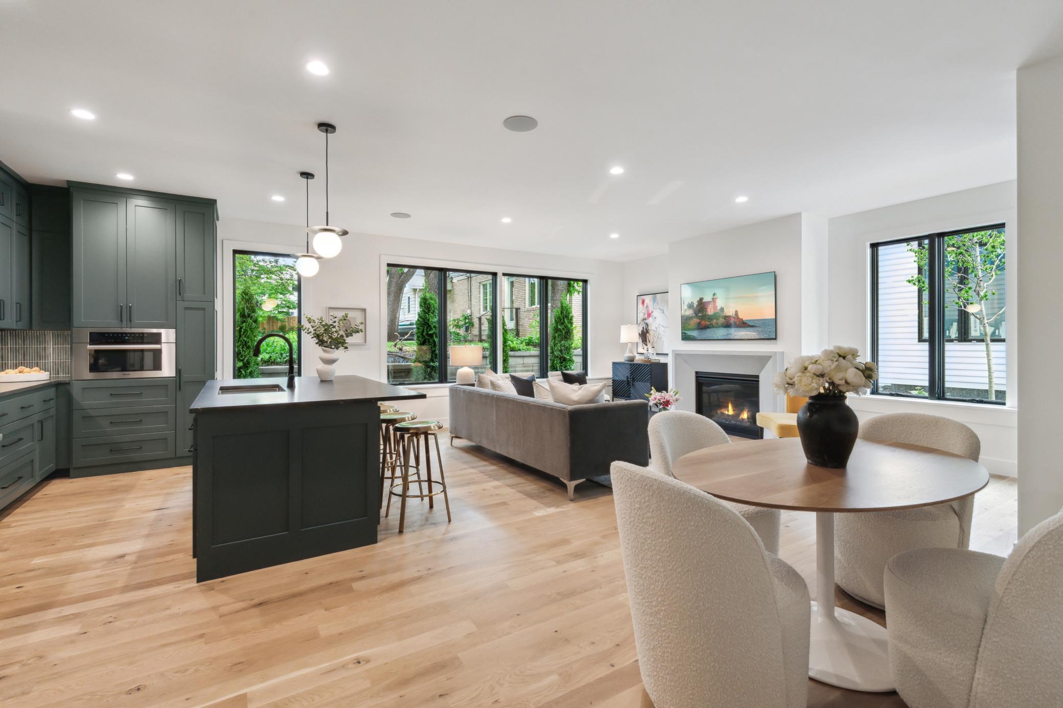 4408 Valley View Road