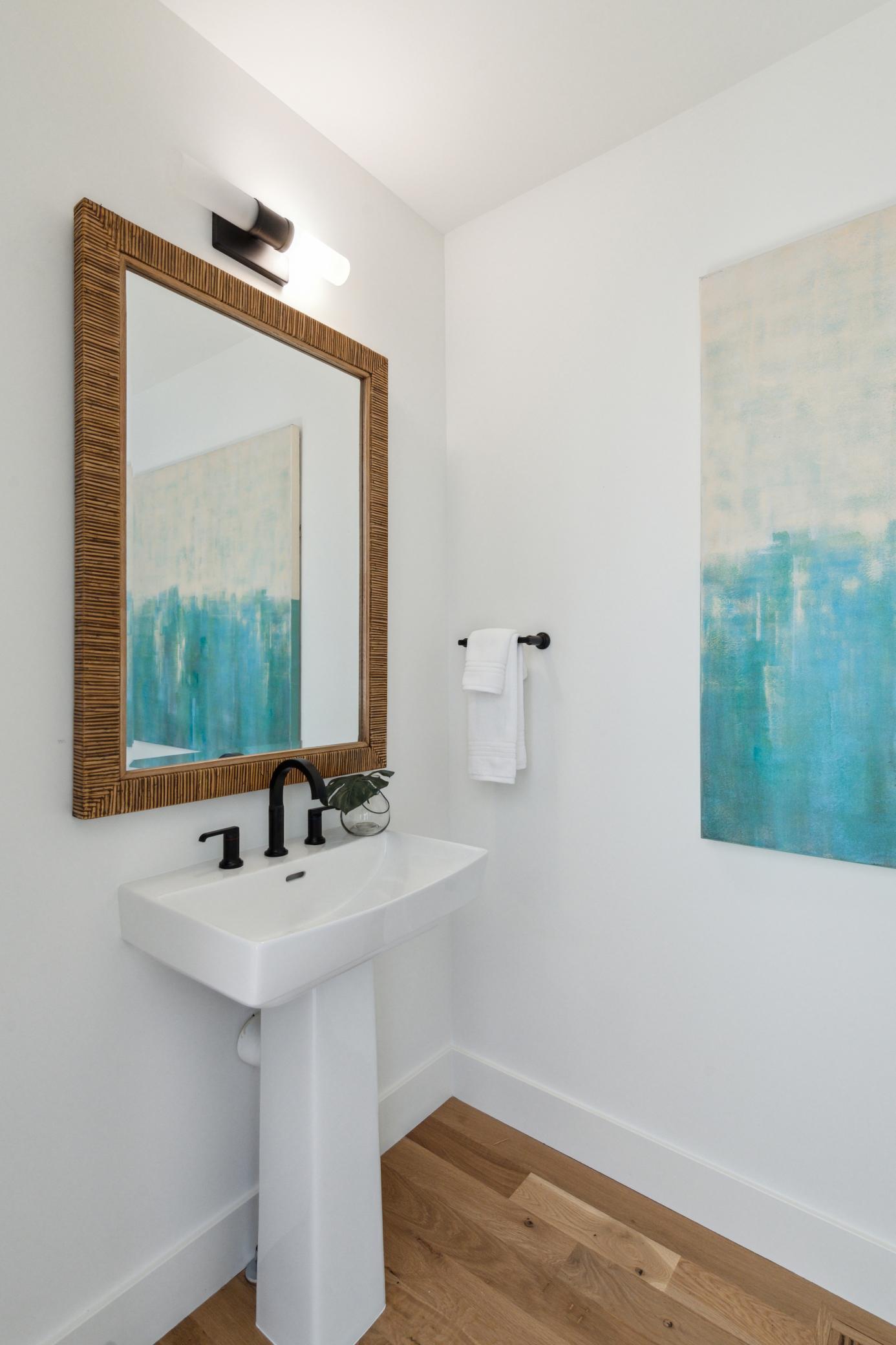 4404 Valley View Road