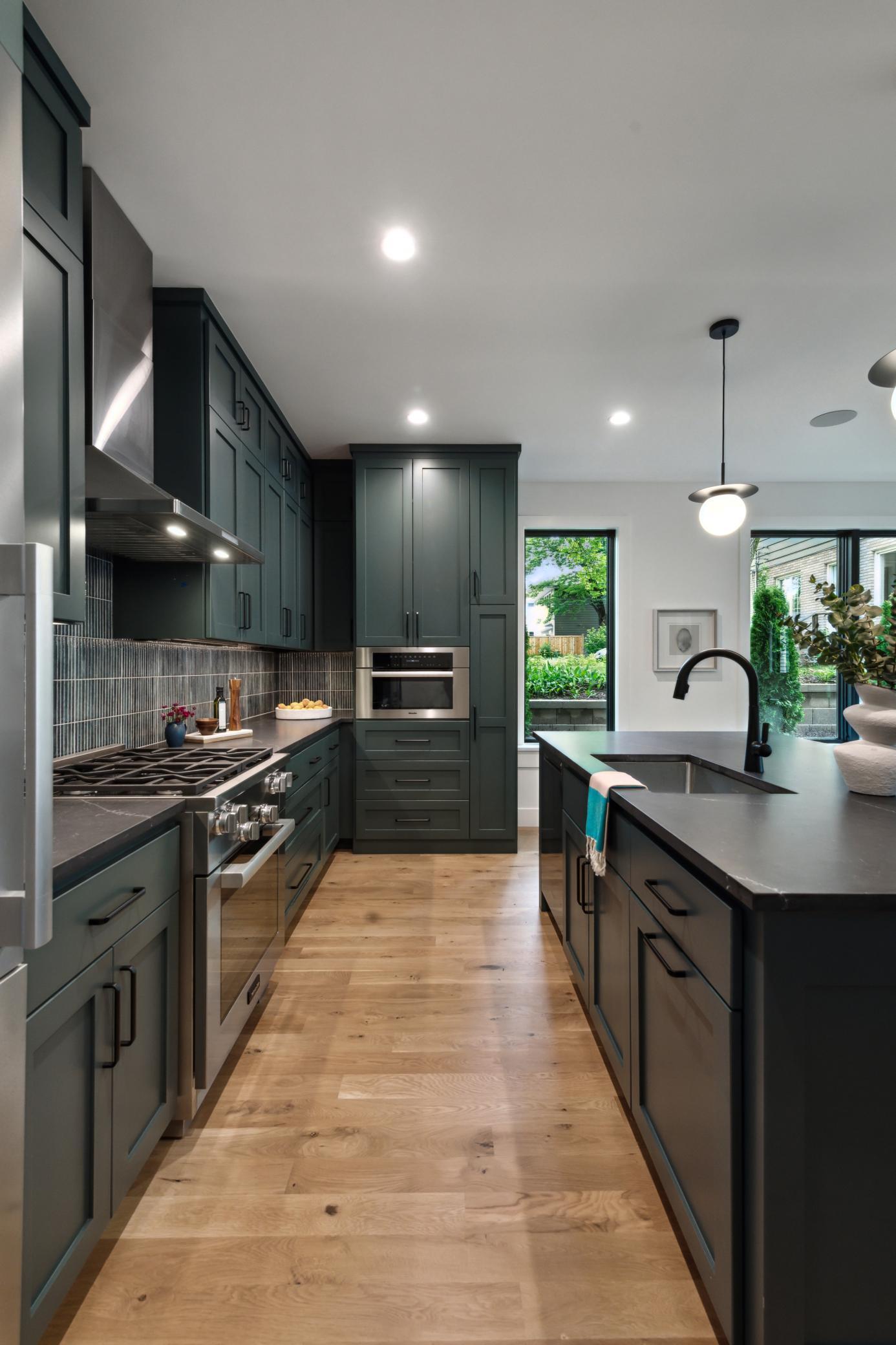 4404 Valley View Road