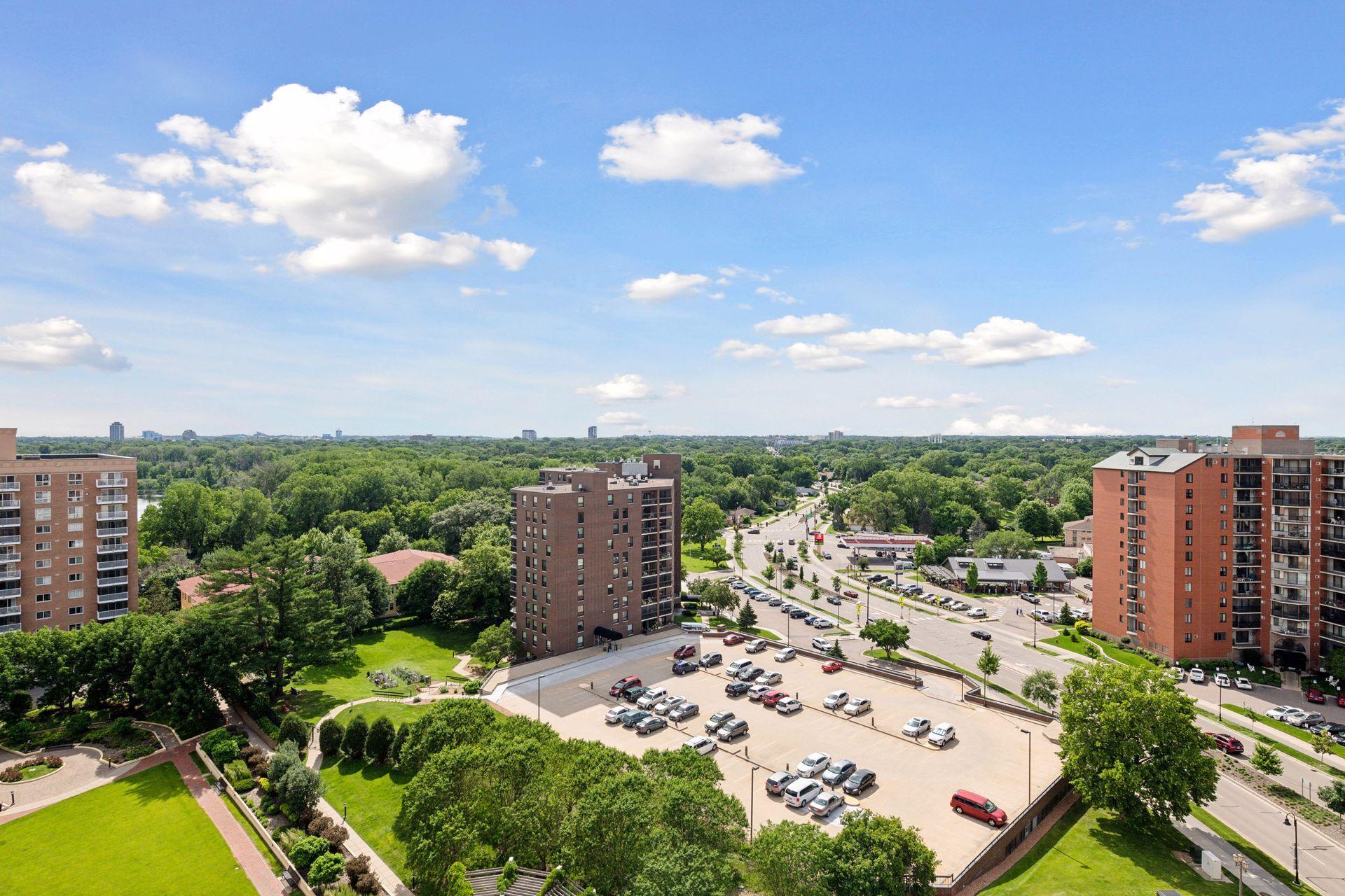6600 Lyndale Avenue S Unit: 1204