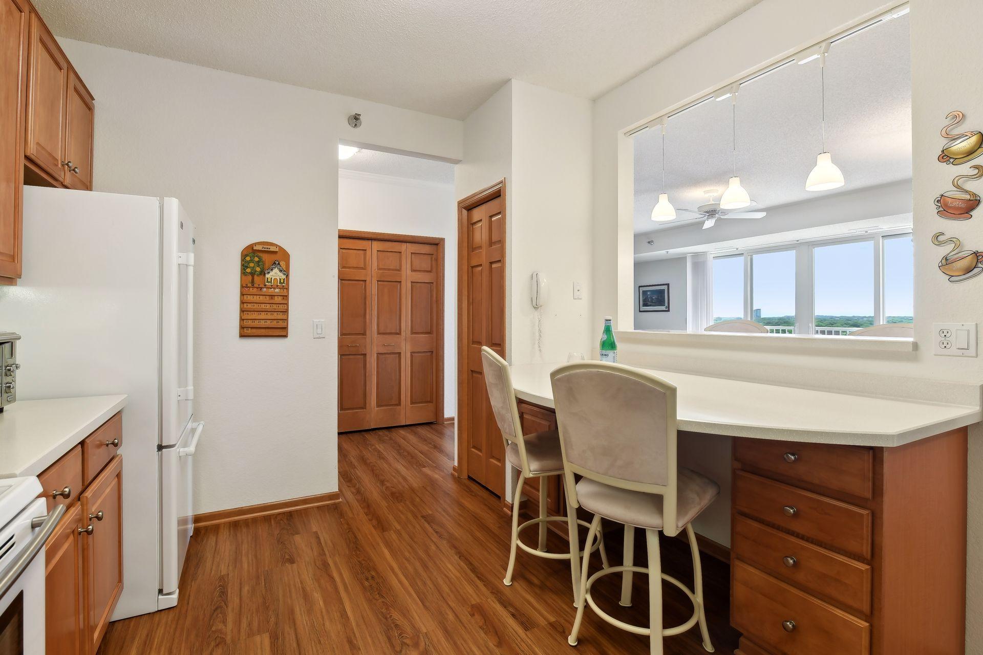 6600 Lyndale Avenue S Unit: 1204