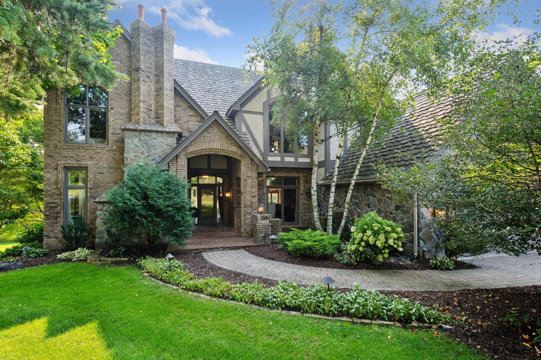 4717 Chantrey Place