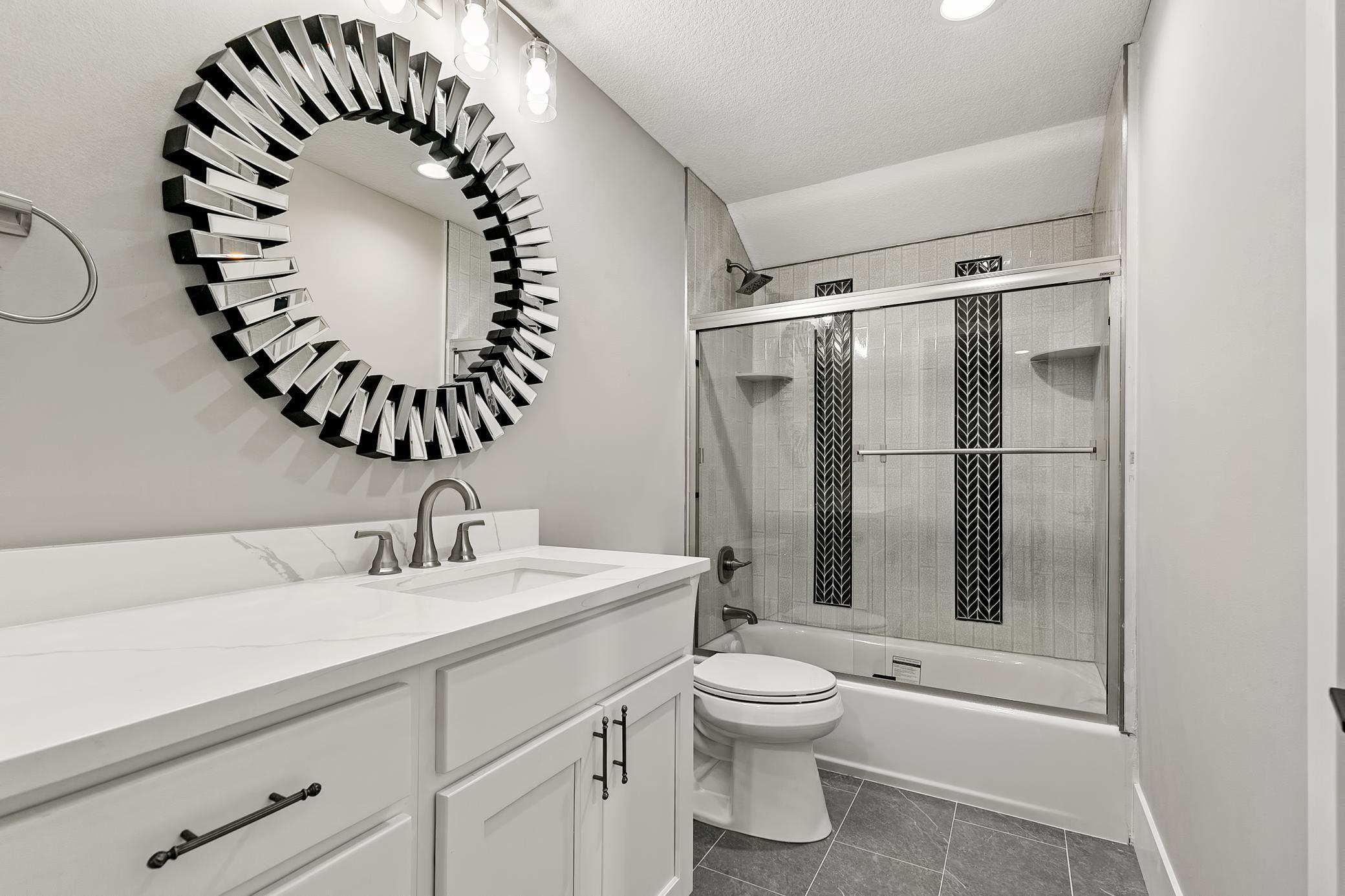 2815 Casco Point Road