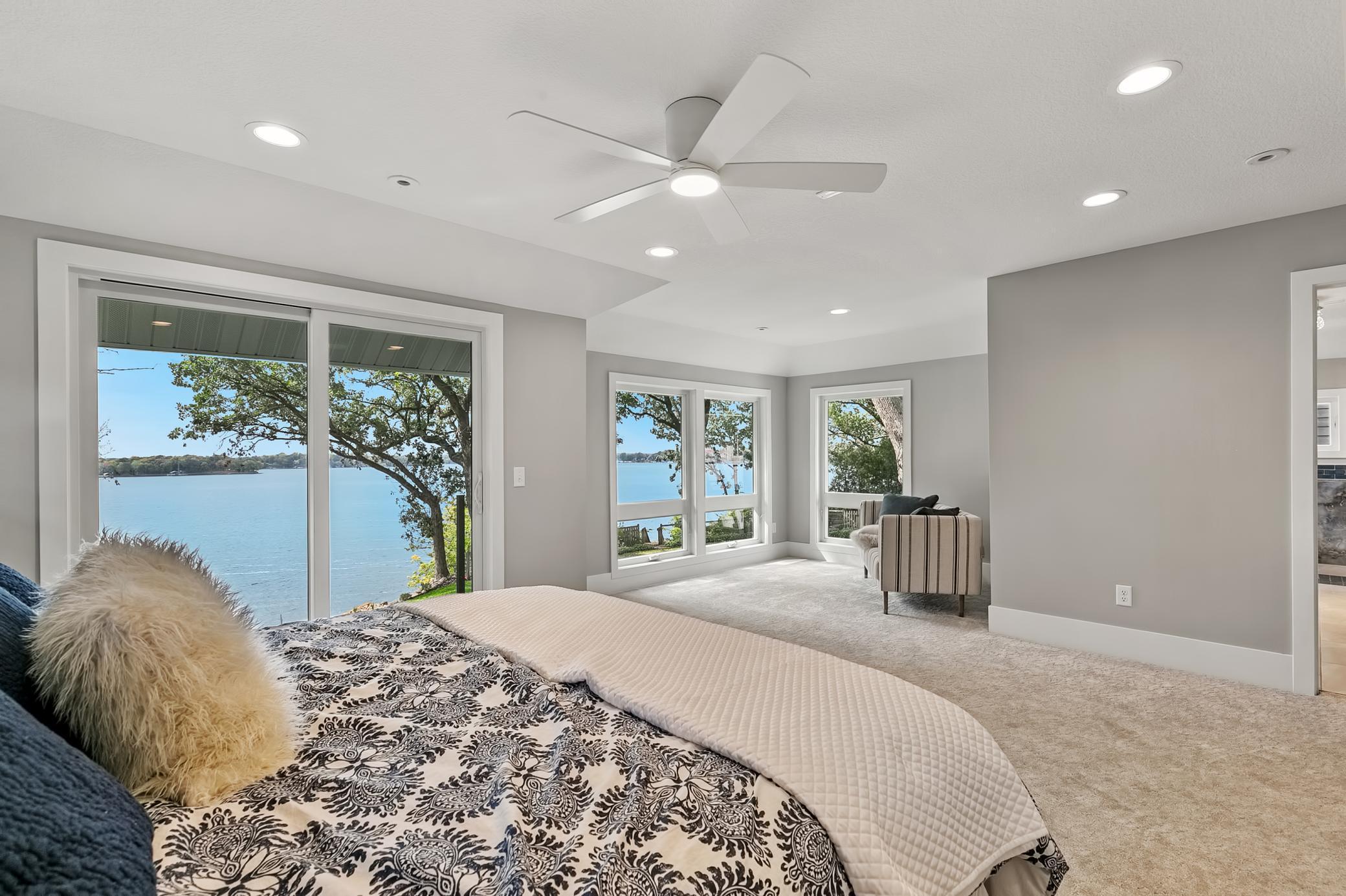 2815 Casco Point Road