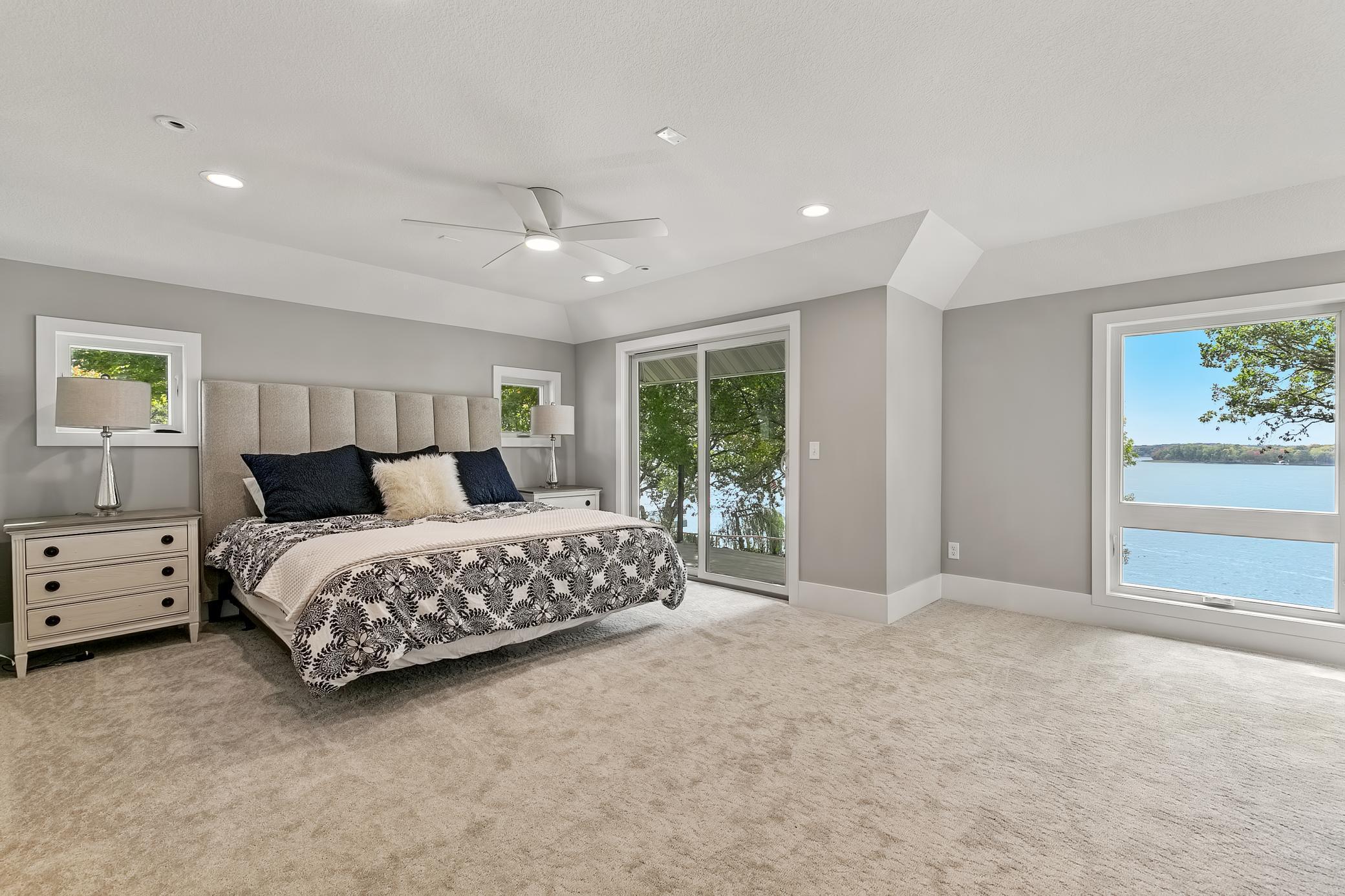 2815 Casco Point Road