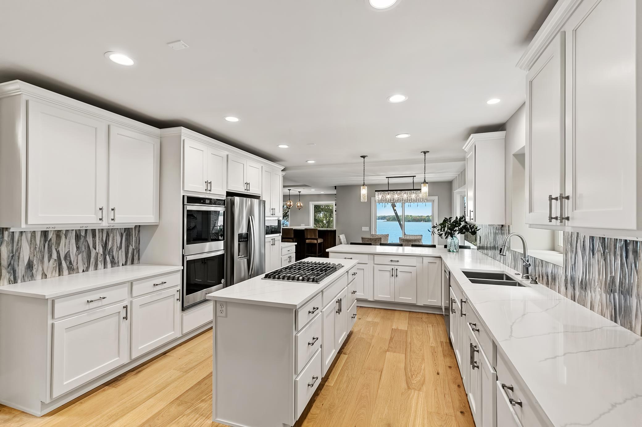 2815 Casco Point Road