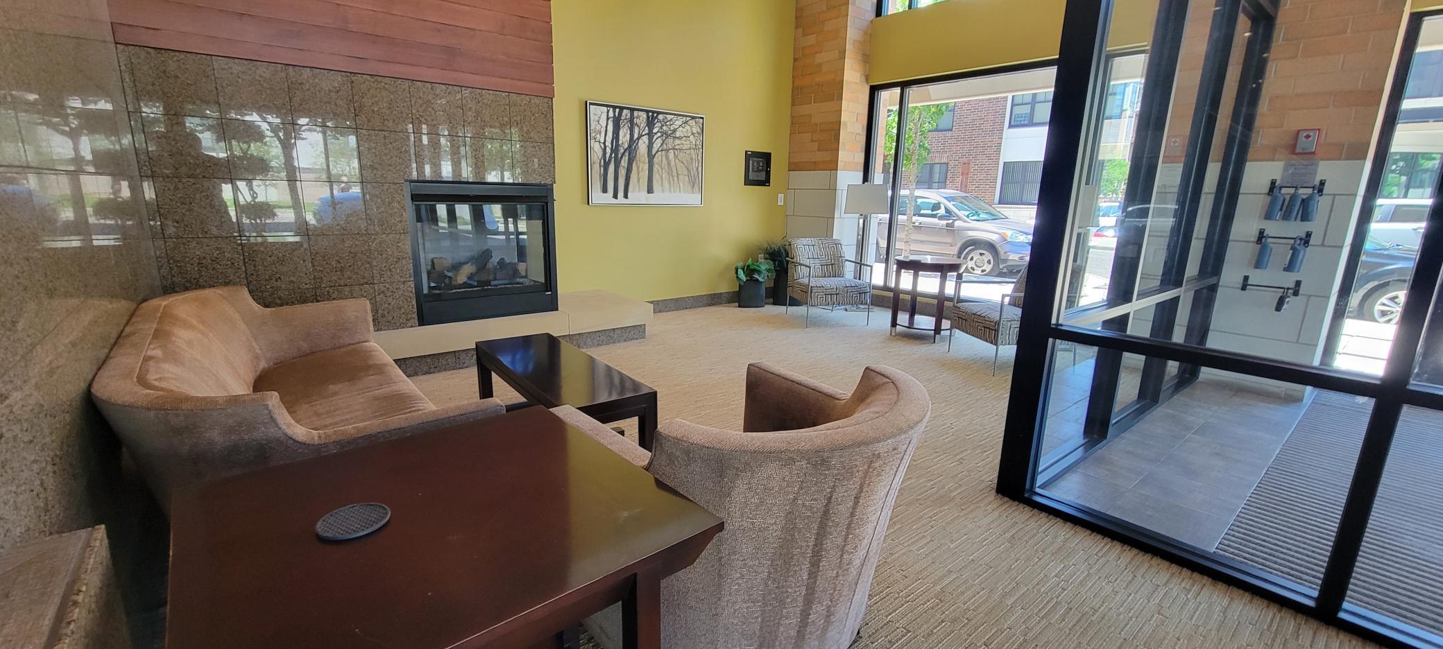 4525 Park Commons Drive Unit: 208