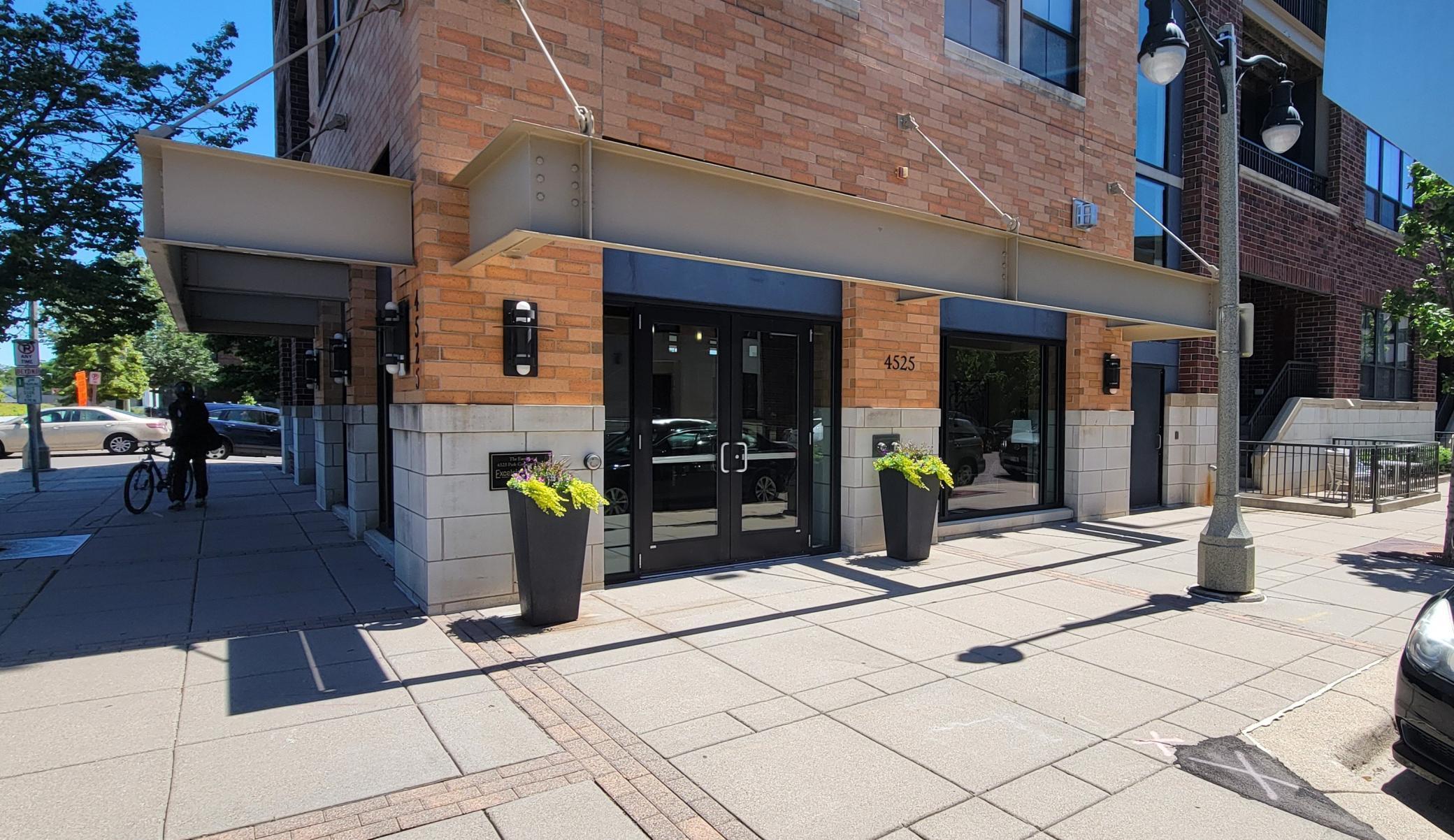 4525 Park Commons Drive Unit: 208