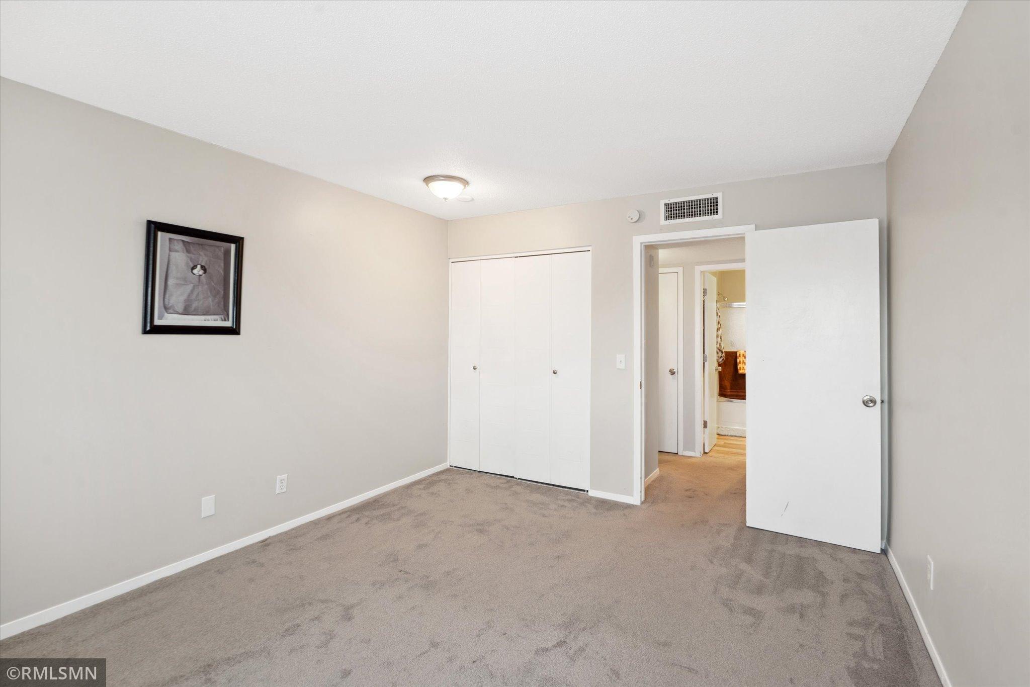 4120 Parklawn Avenue Unit: 330