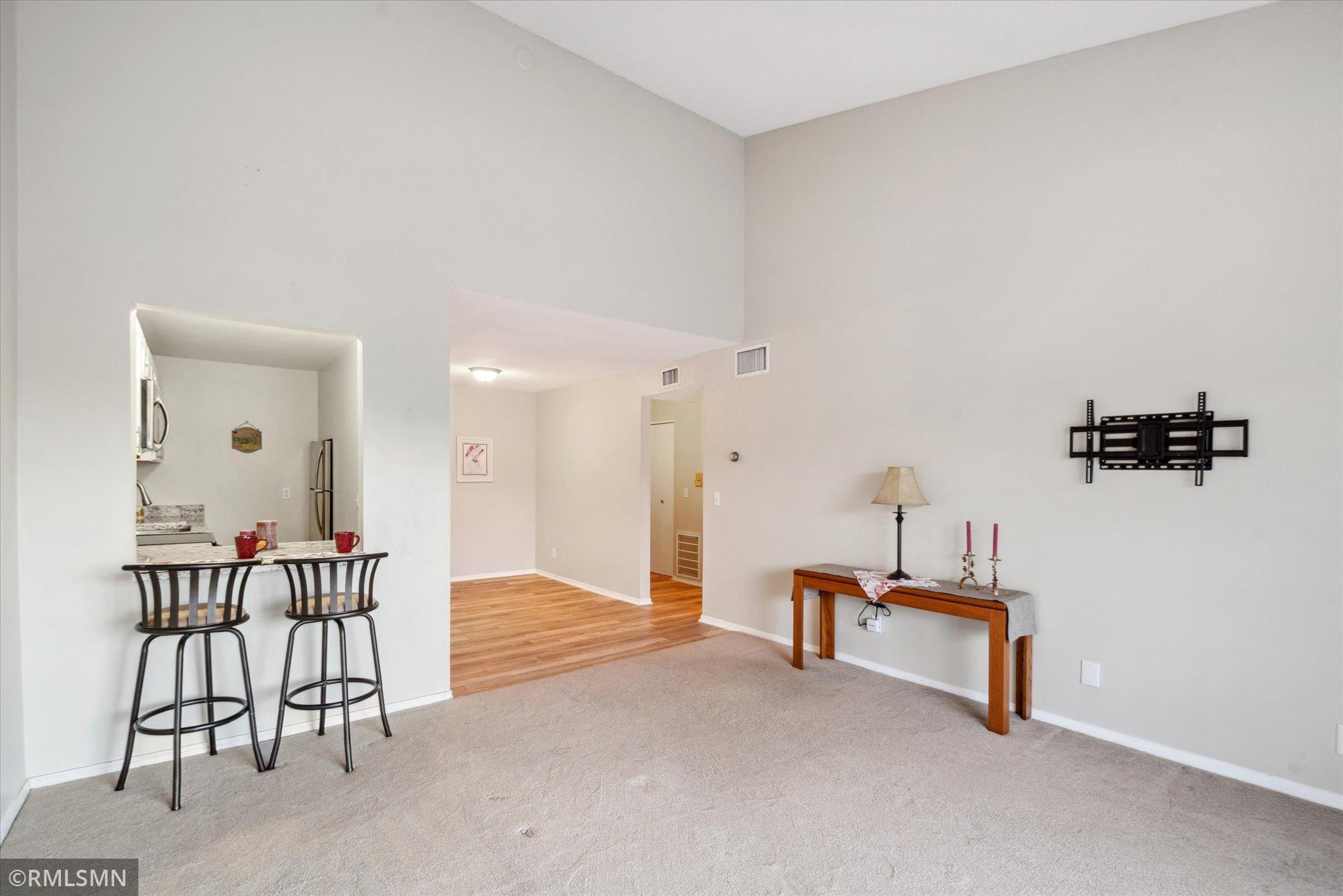 4120 Parklawn Avenue Unit: 330
