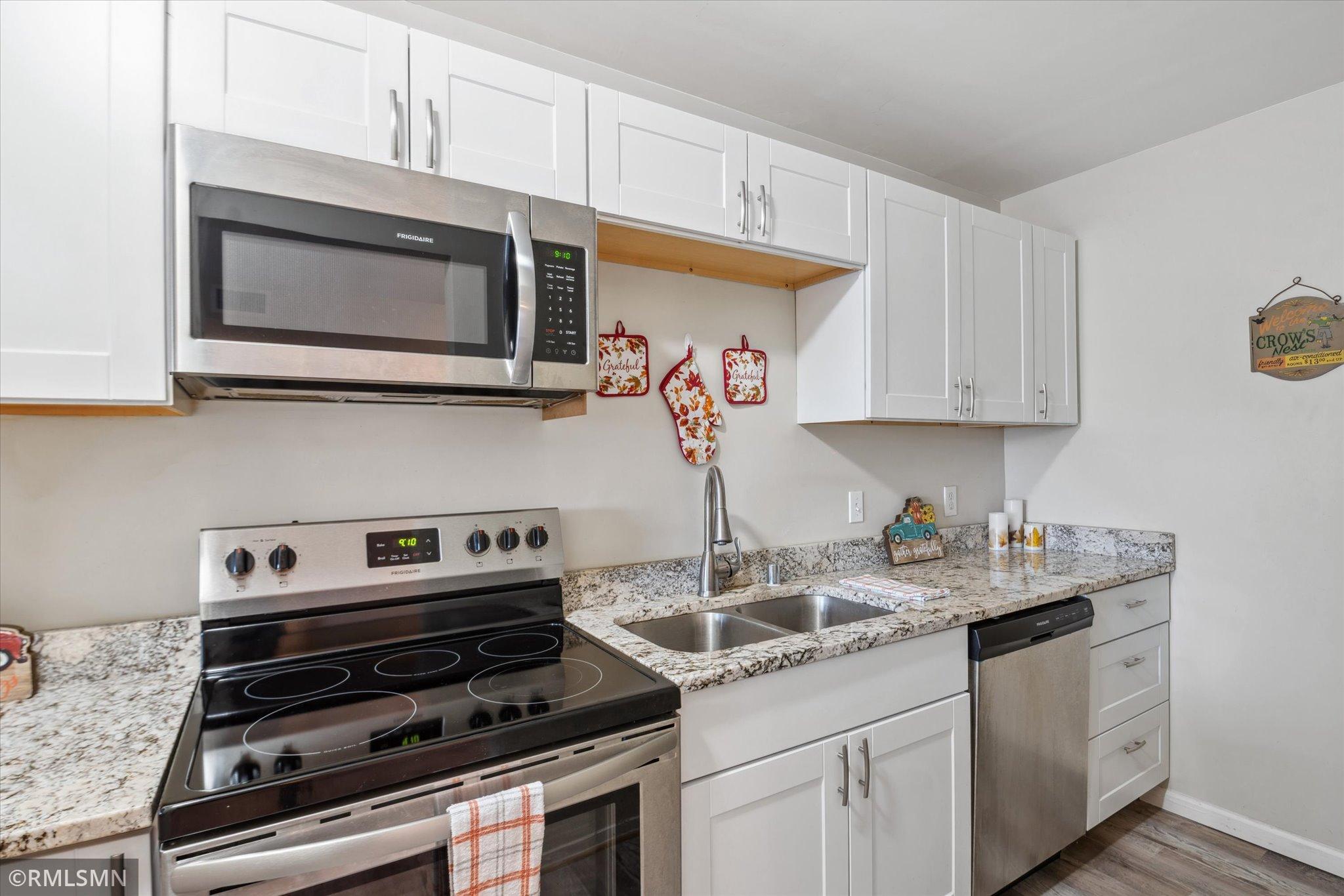 4120 Parklawn Avenue Unit: 330