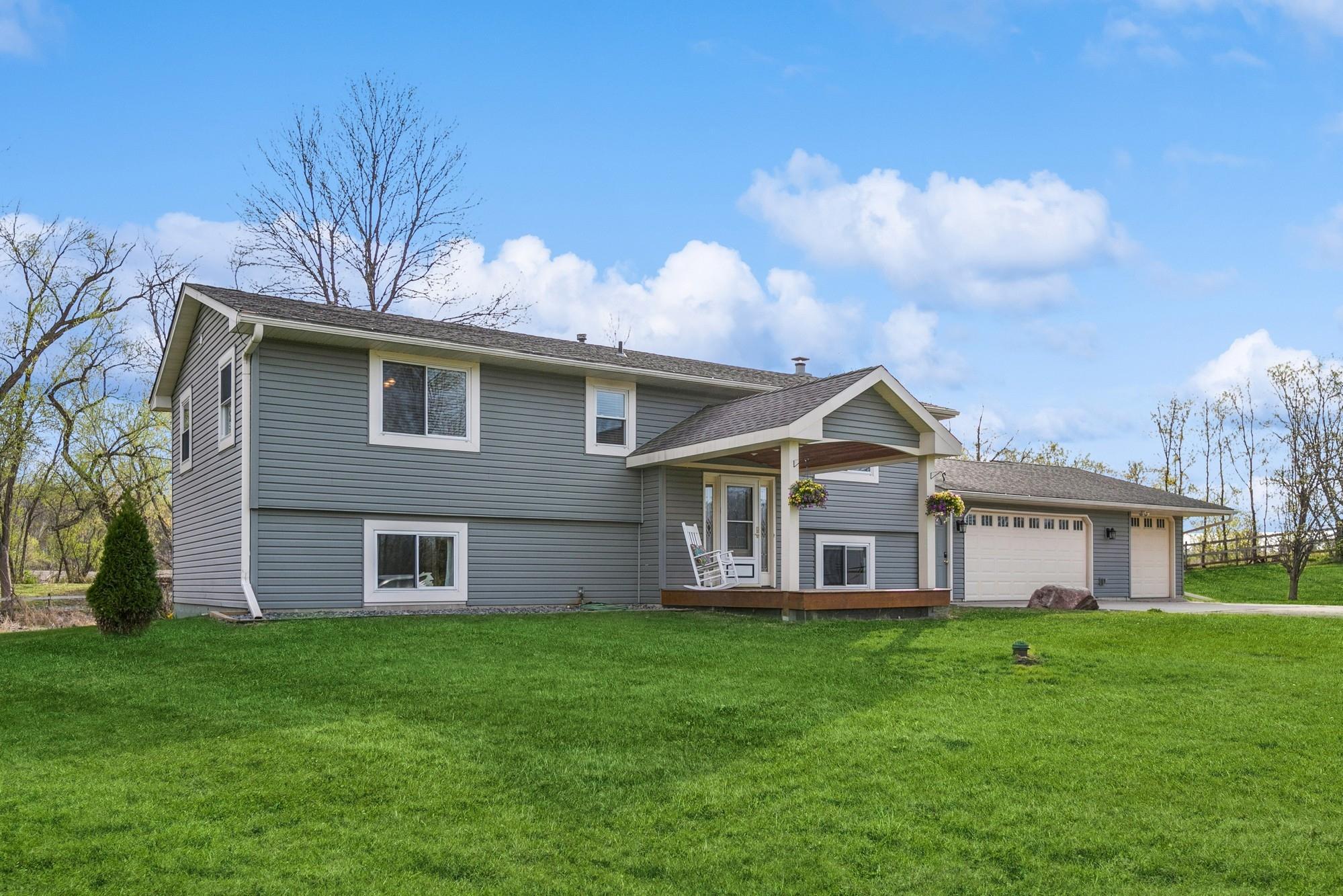 9531 Fox Valley Drive