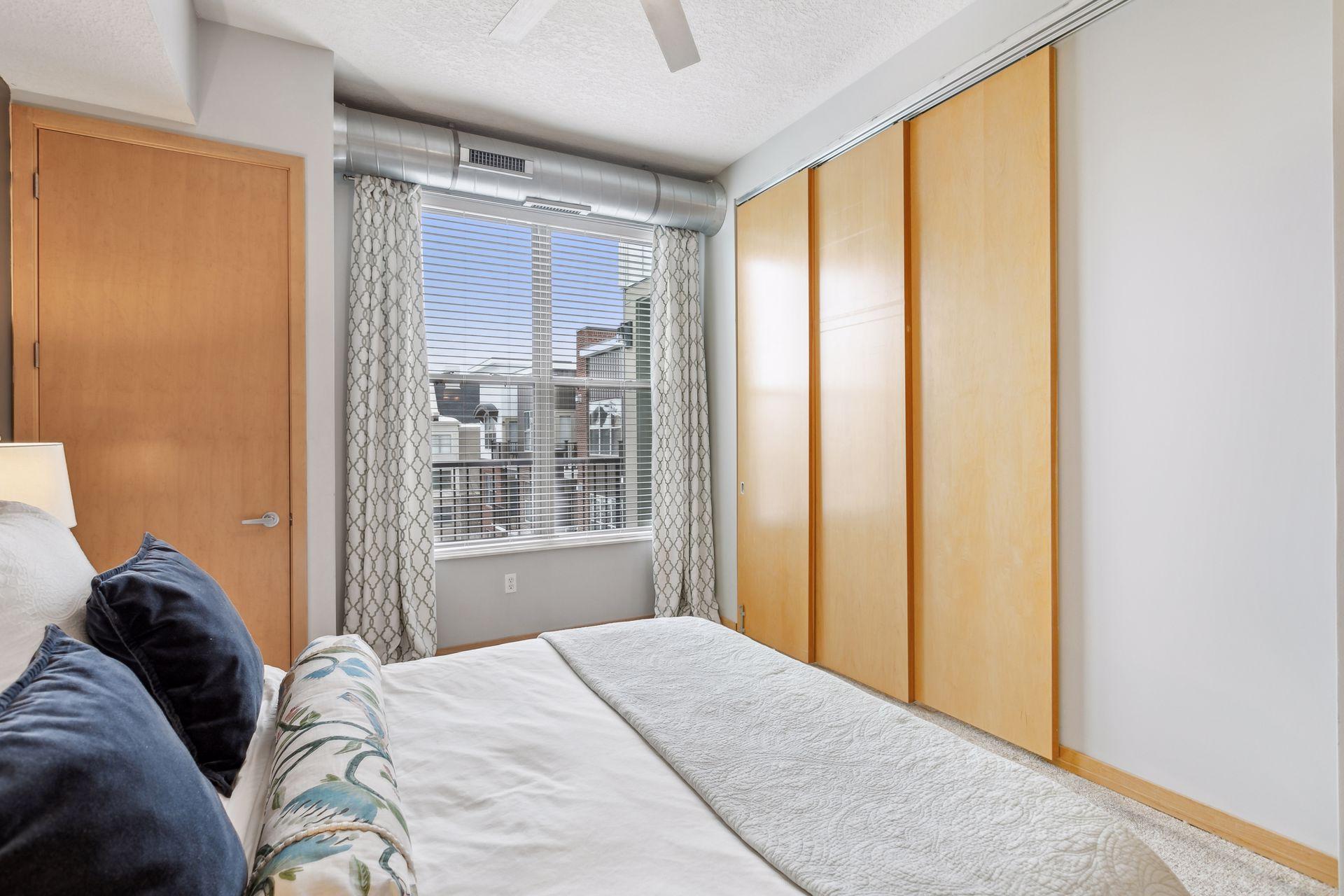 3640 Wooddale Avenue S Unit: 317
