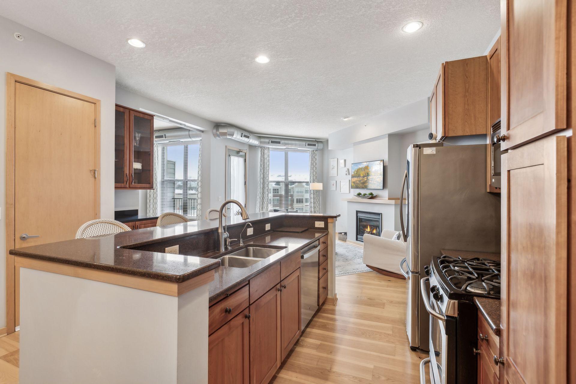 3640 Wooddale Avenue S Unit: 317
