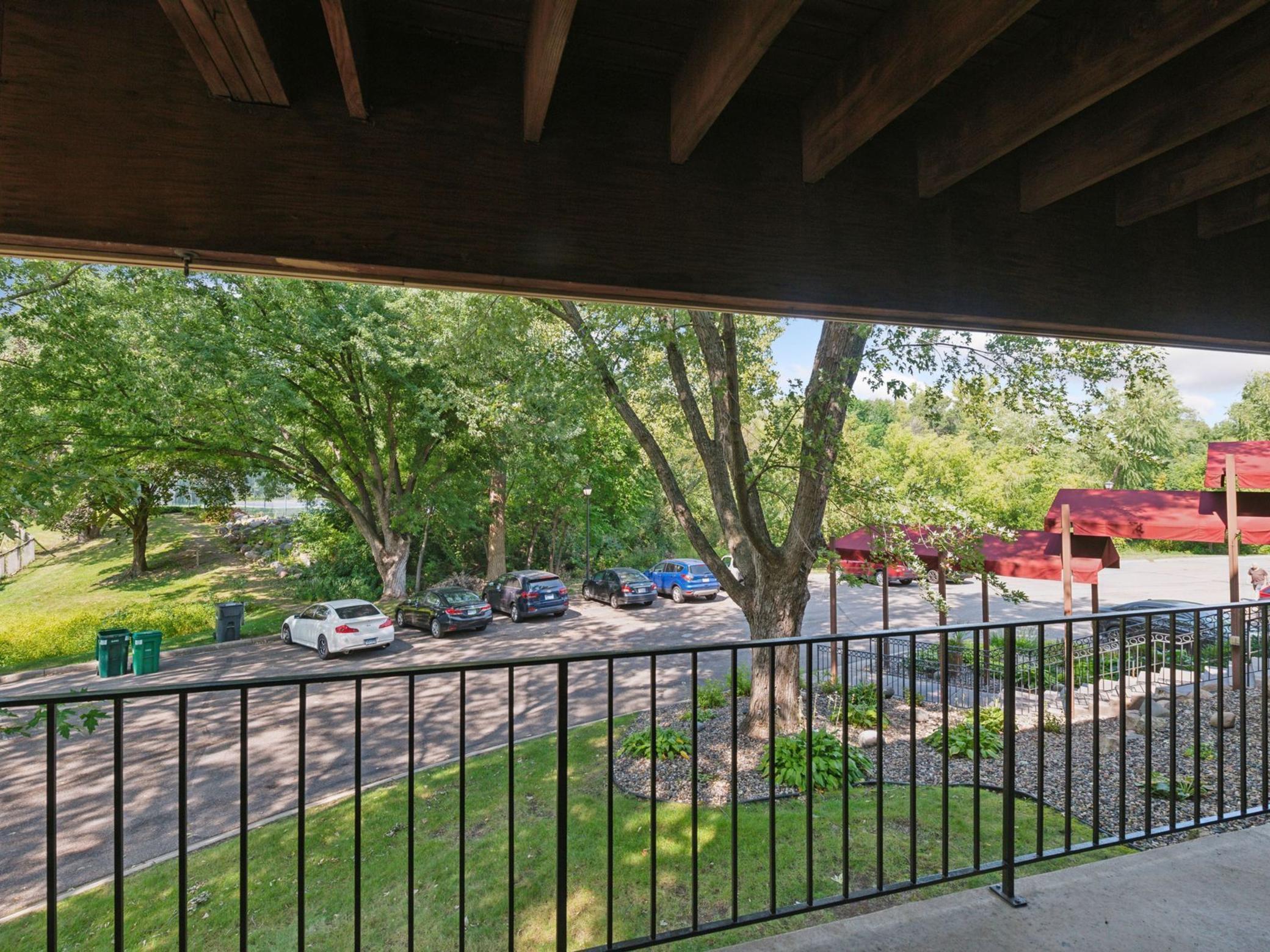 7520 Cahill Road Unit: 222A