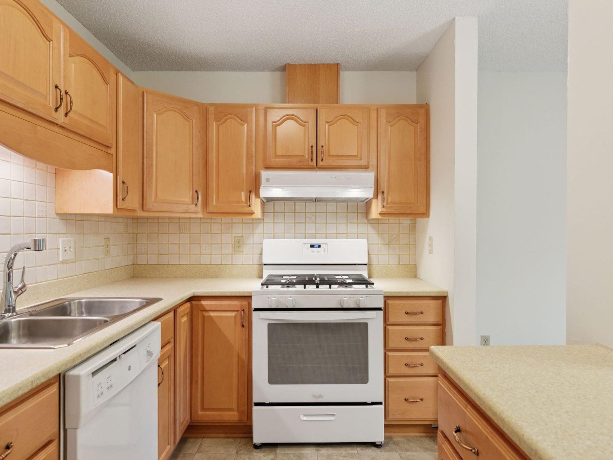 7520 Cahill Road Unit: 222A
