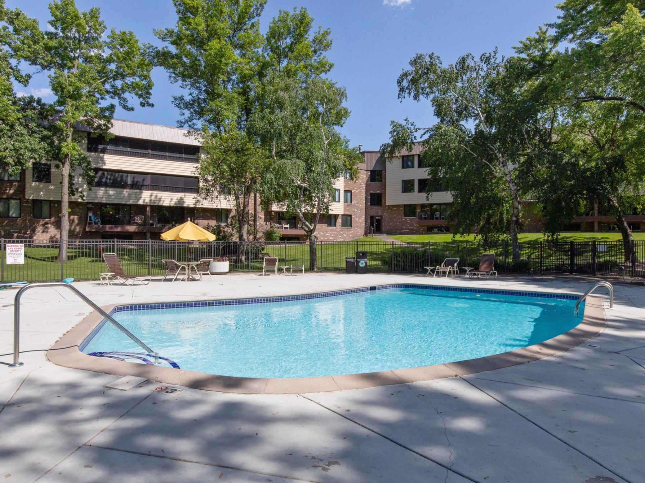 7520 Cahill Road Unit: 222A