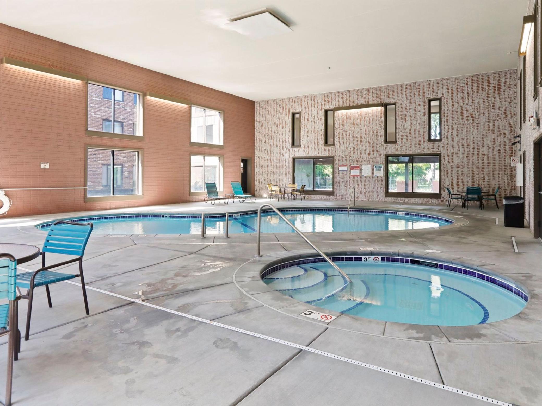 7520 Cahill Road Unit: 222A