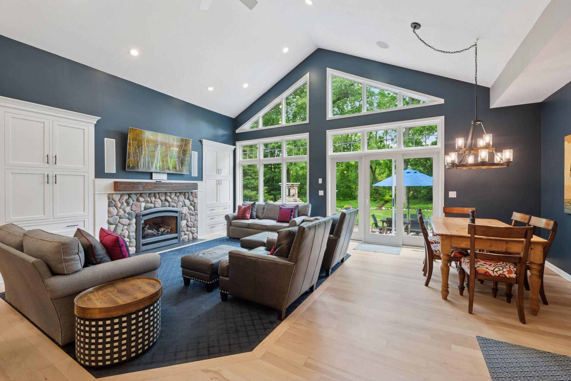 5220 W 56th Street