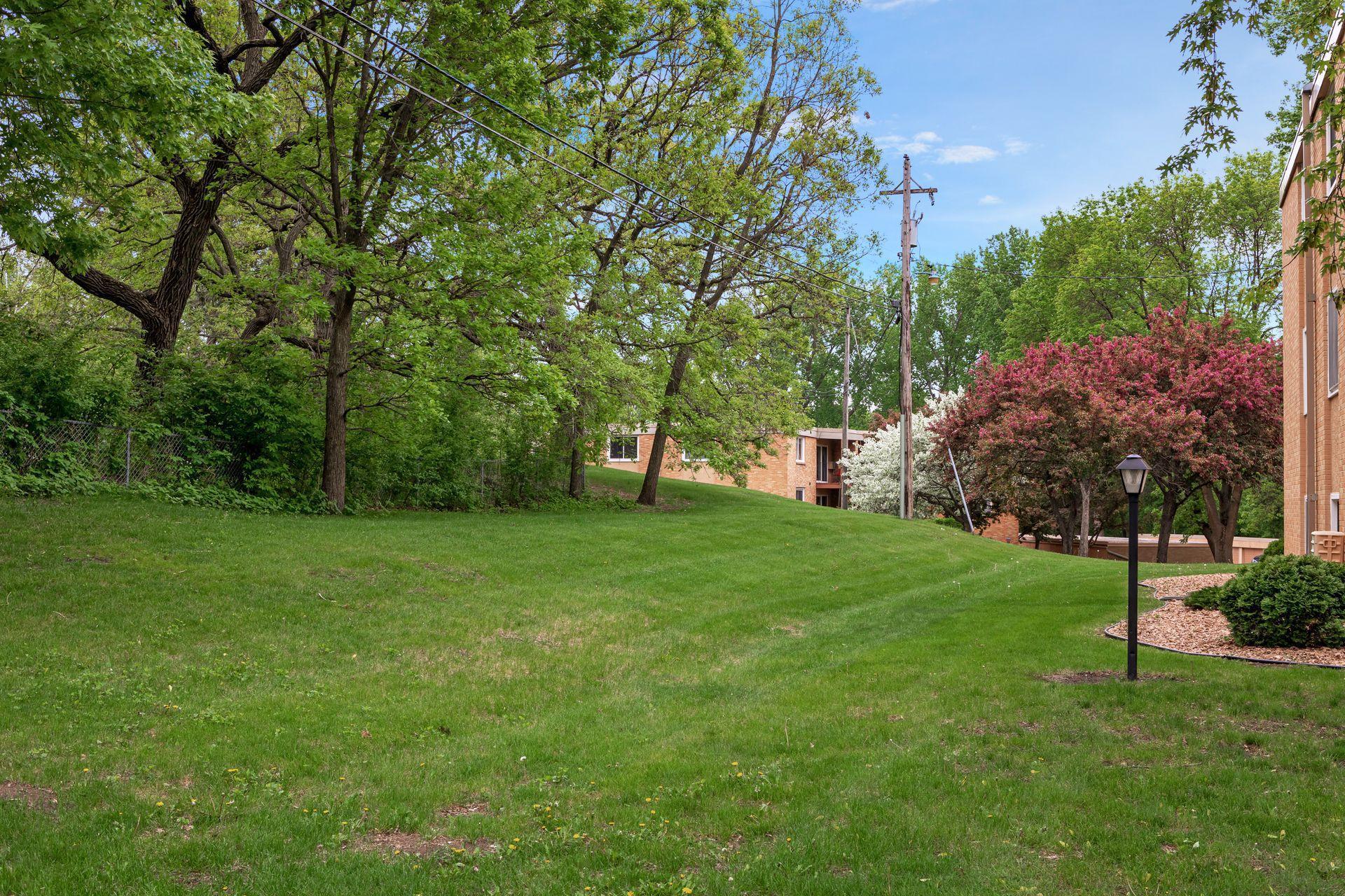 9143 Olson Memorial Highway 55 Unit: 306