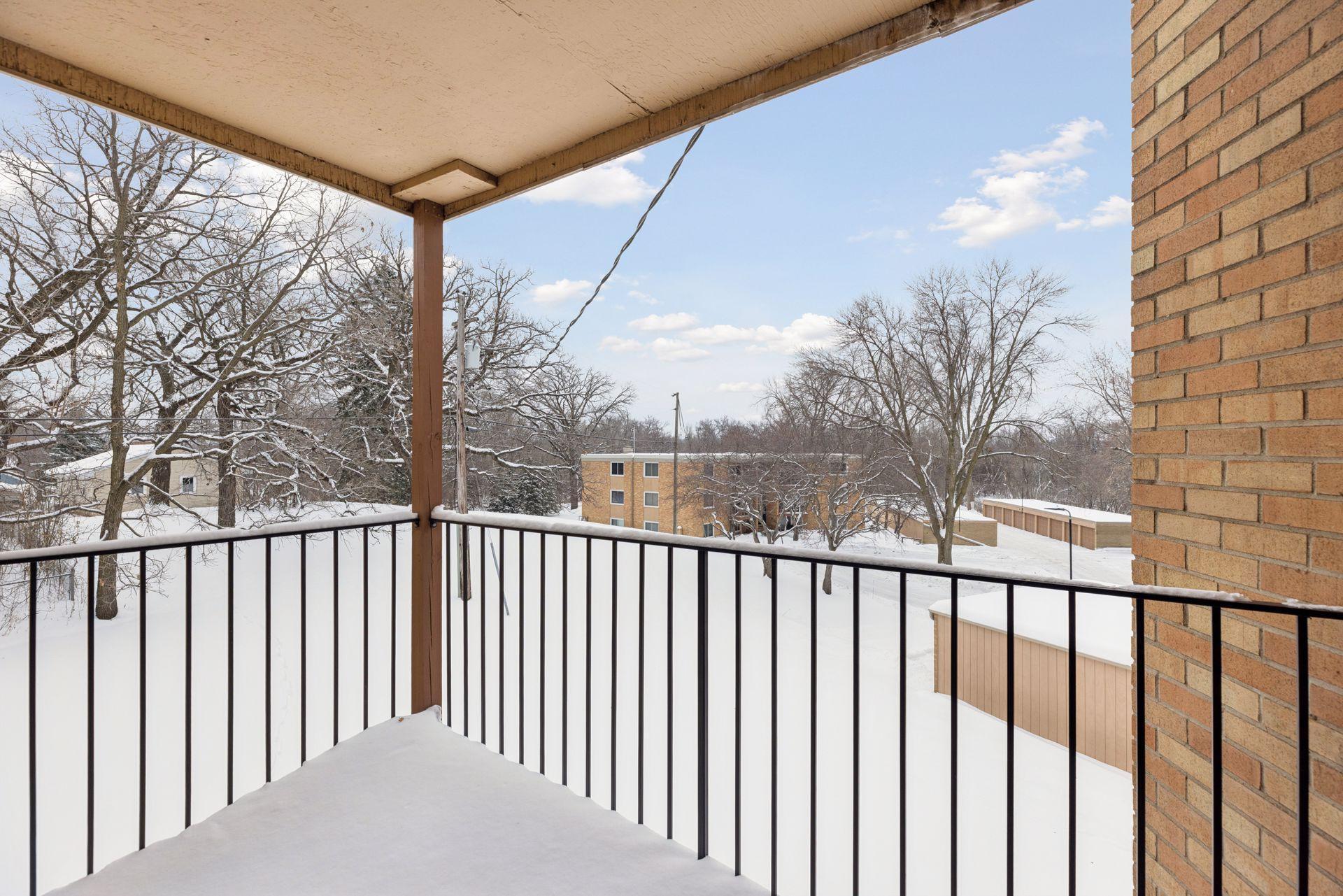 9143 Olson Memorial Highway 55 Unit: 306