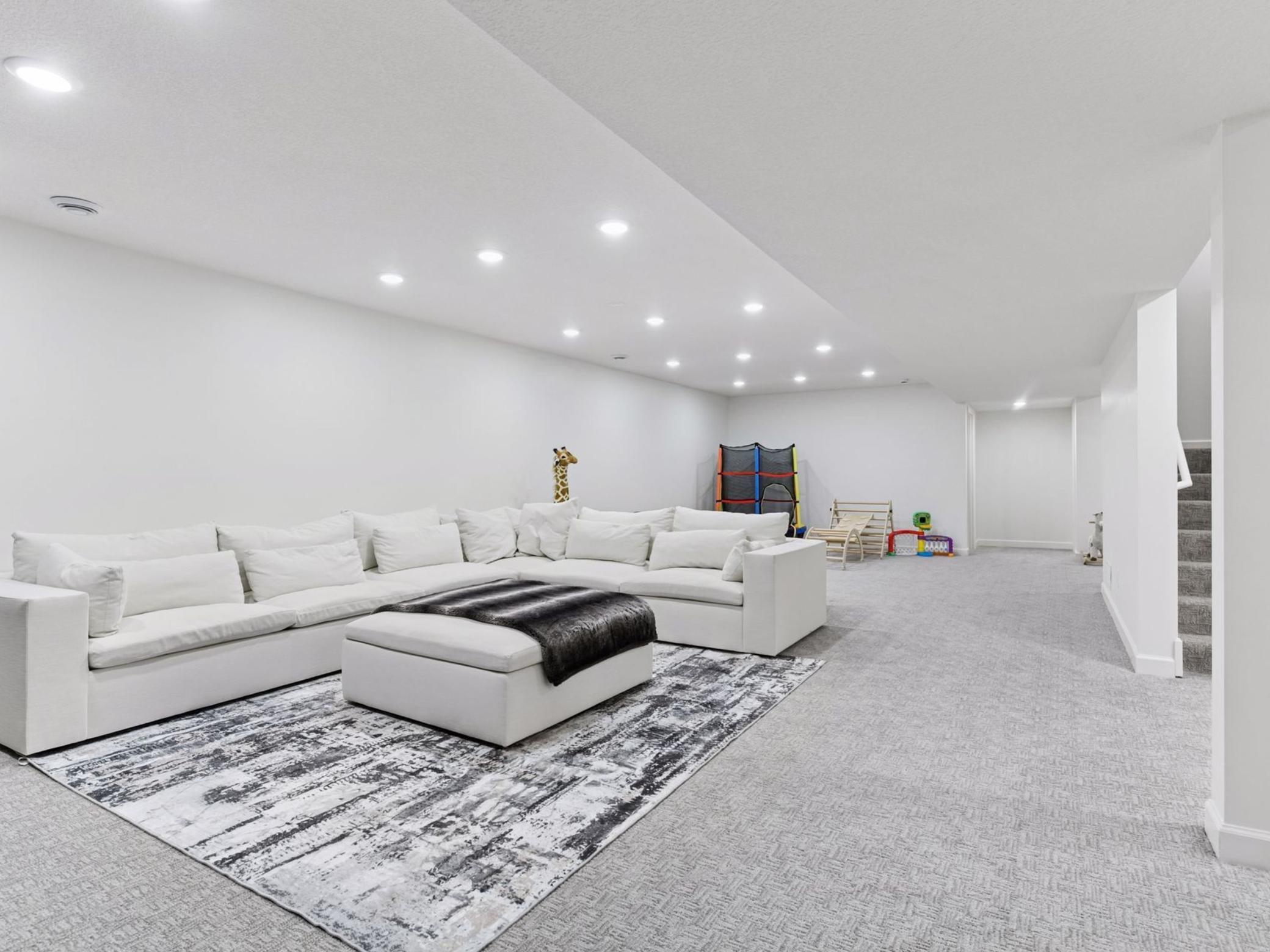 7154 Alphabet Street