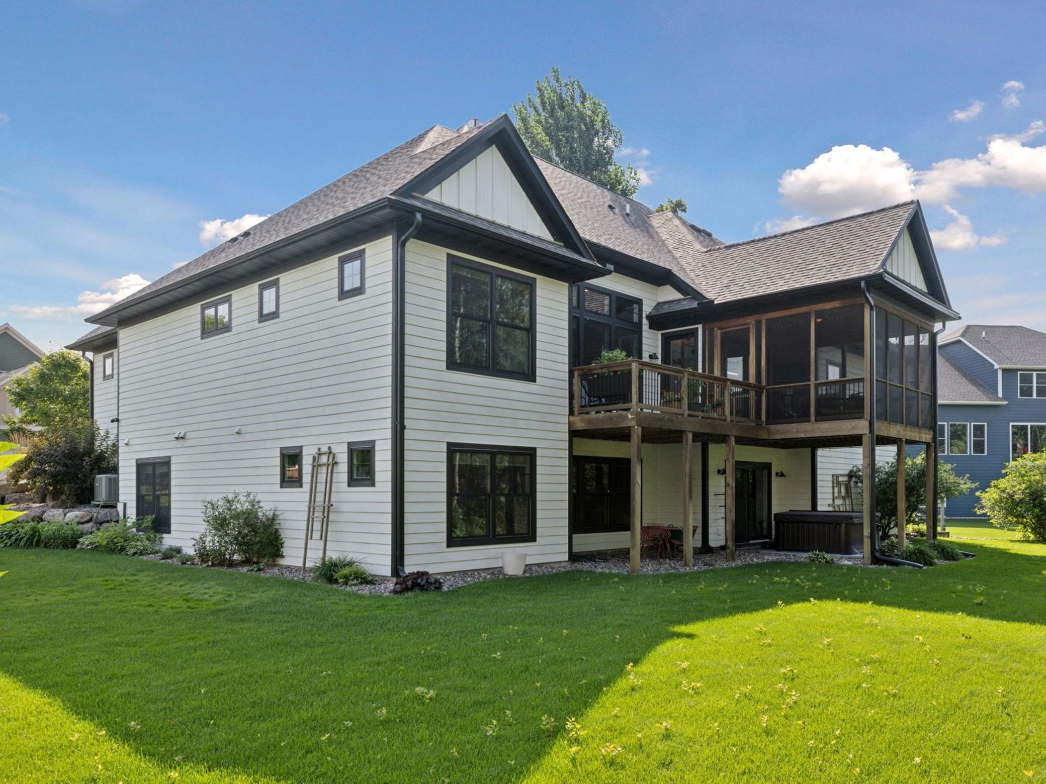 6291 Red Fox Road