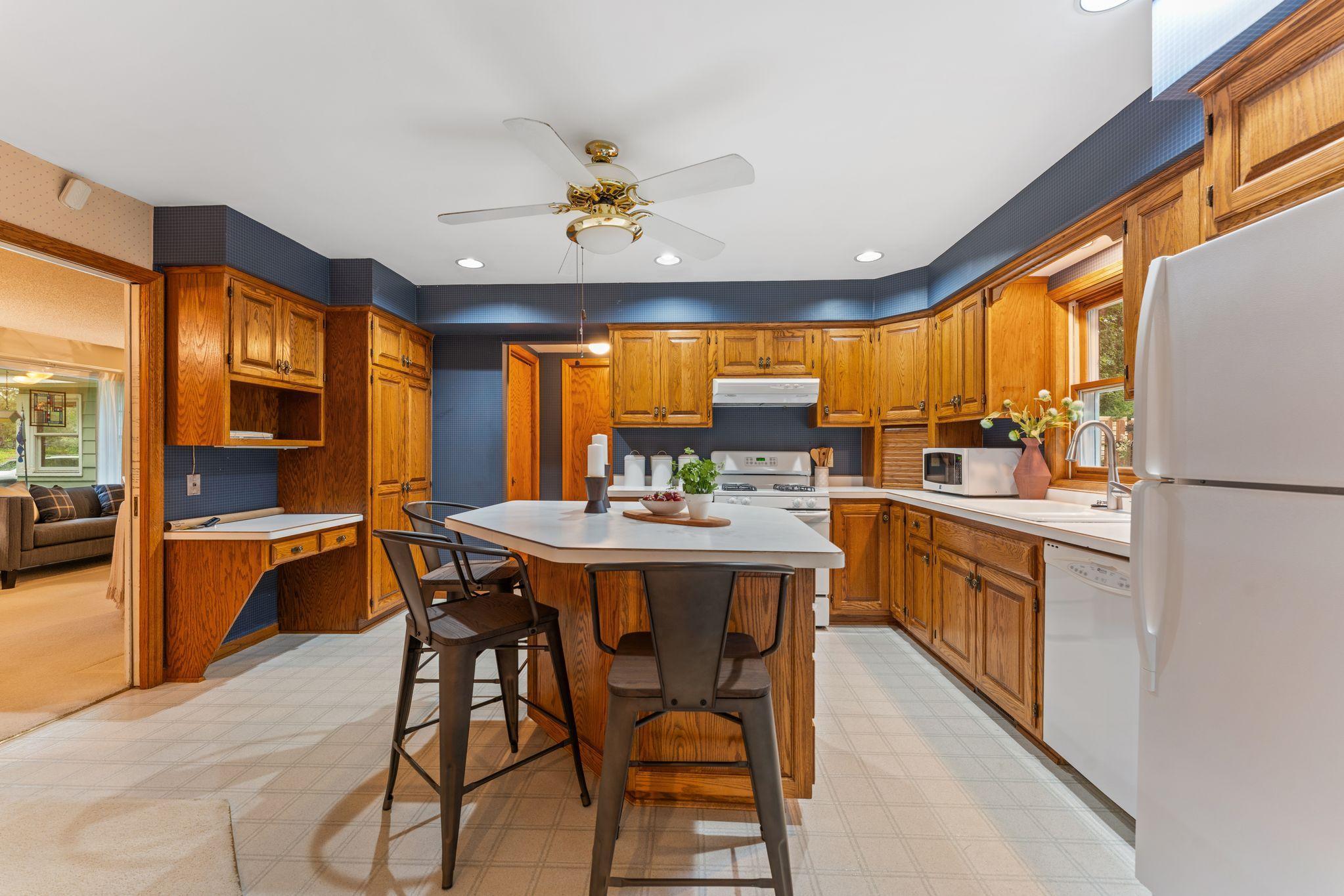3413 Druid Lane