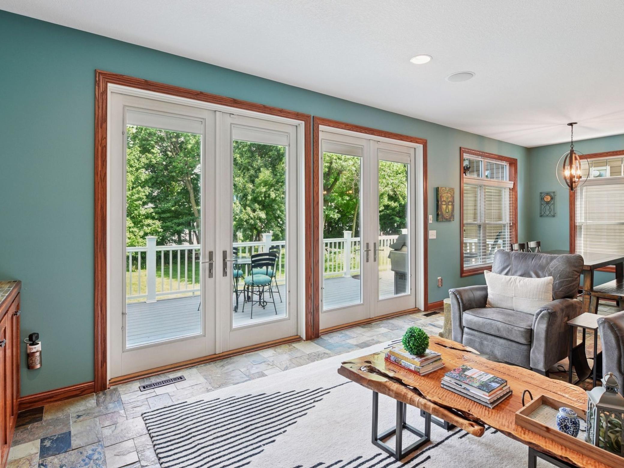 5782 Bartlett Boulevard