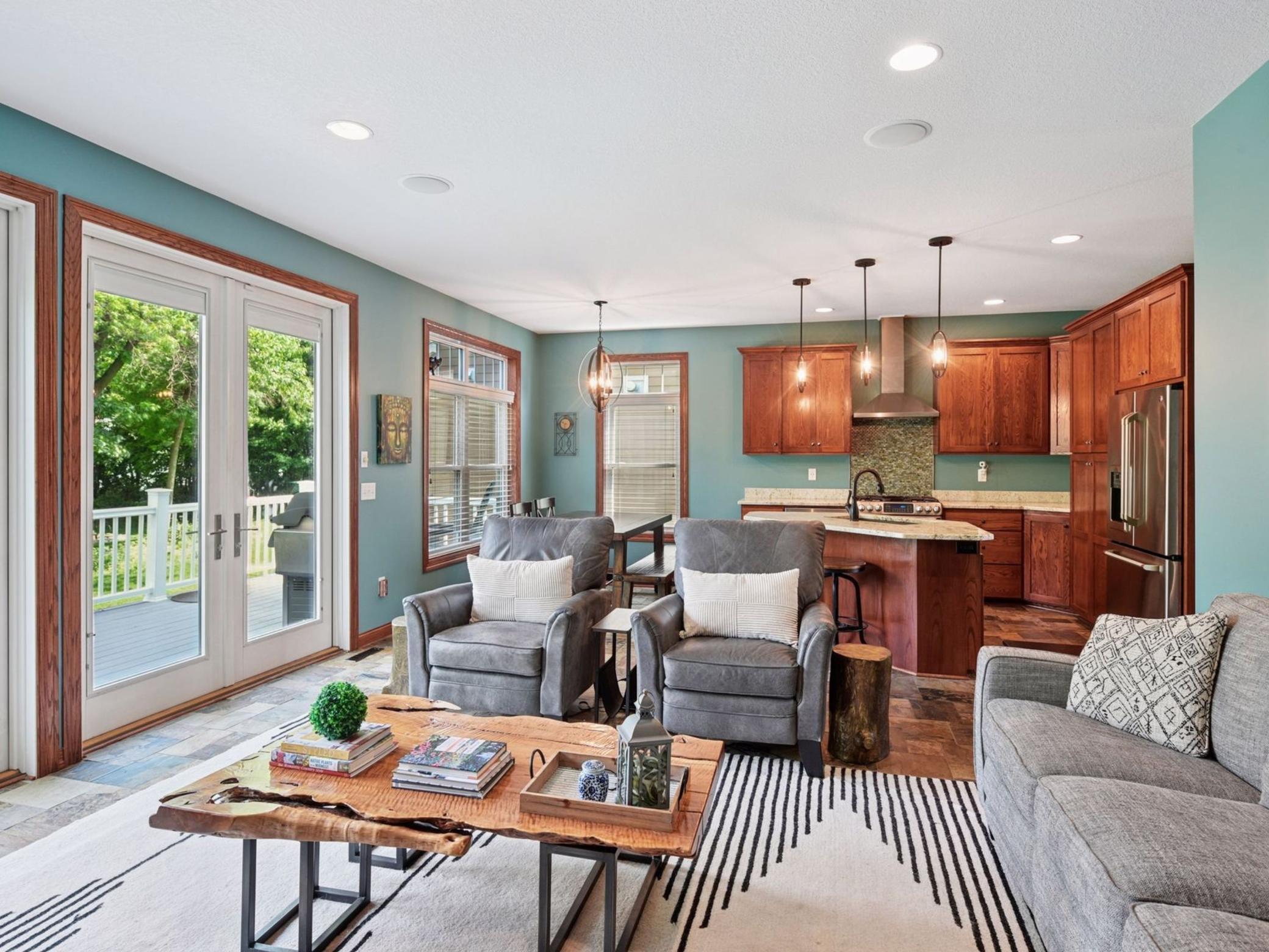 5782 Bartlett Boulevard