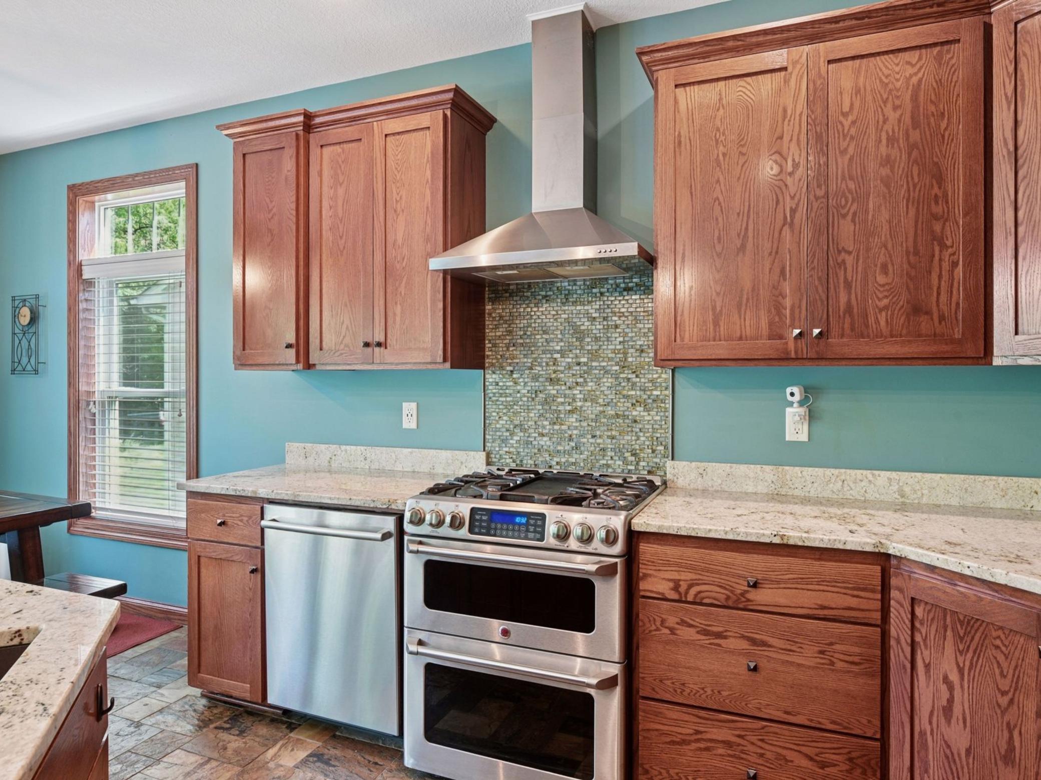 5782 Bartlett Boulevard