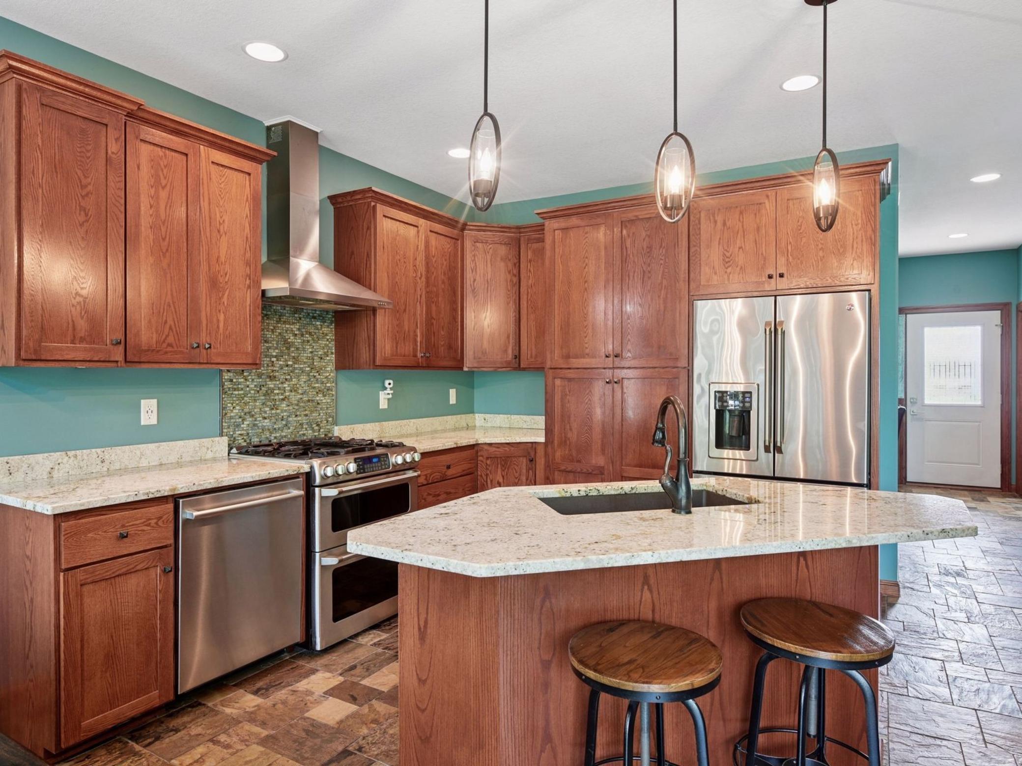 5782 Bartlett Boulevard