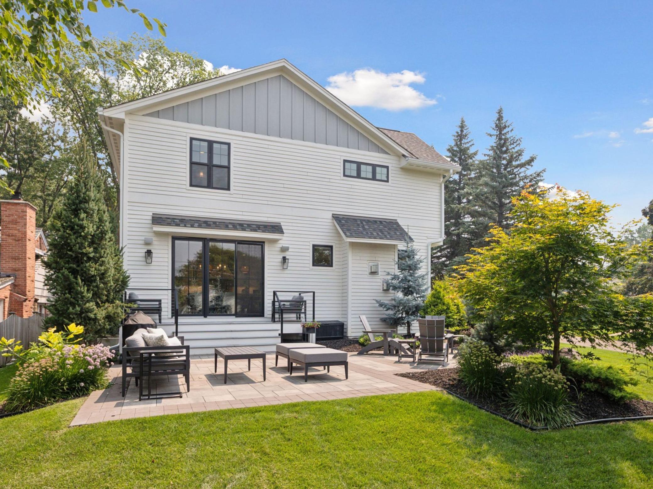 50 Woodland Circle