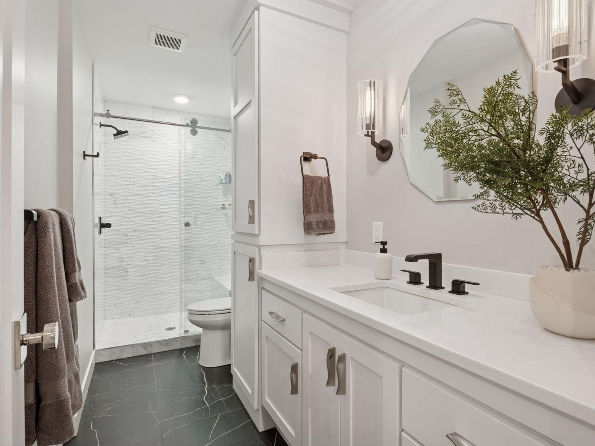 3917 Washburn Avenue S