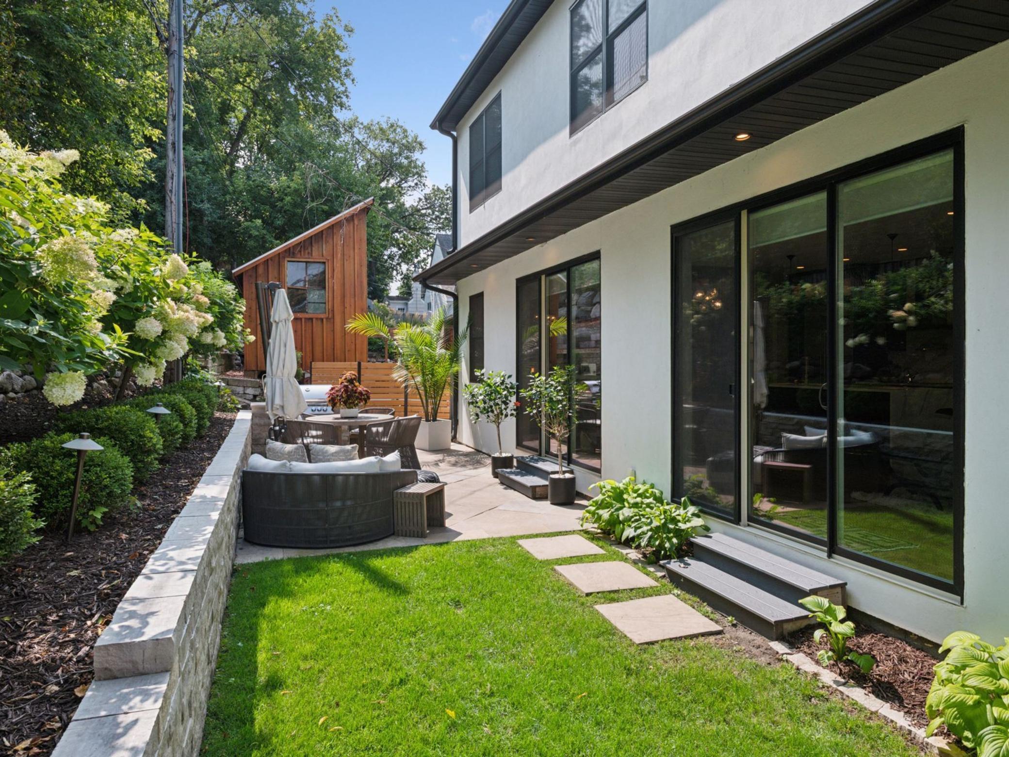 3917 Washburn Avenue S