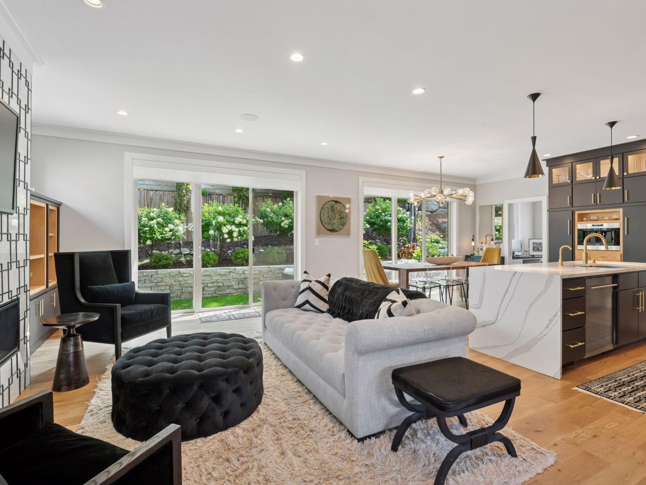 3917 Washburn Avenue S