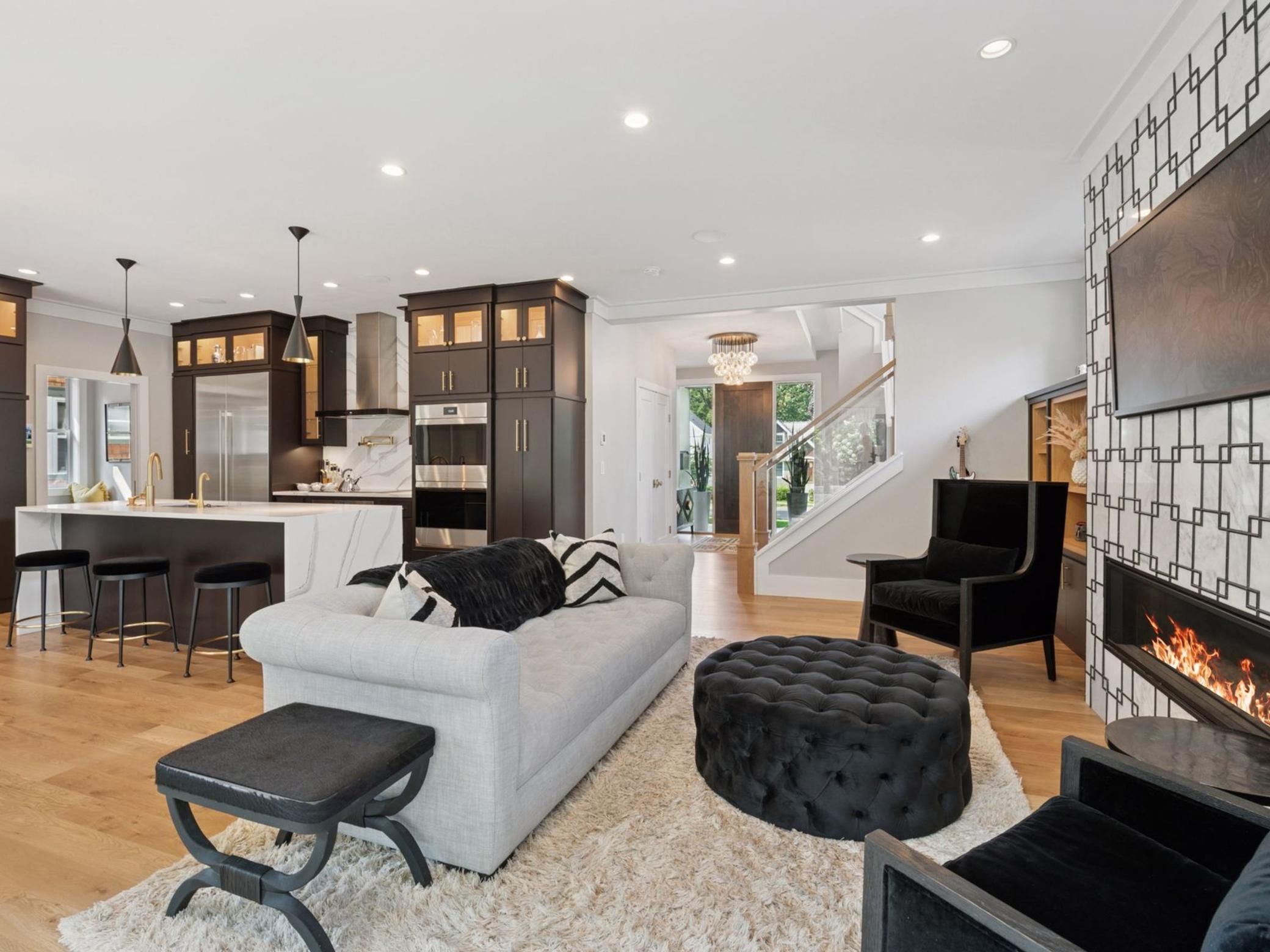 3917 Washburn Avenue S